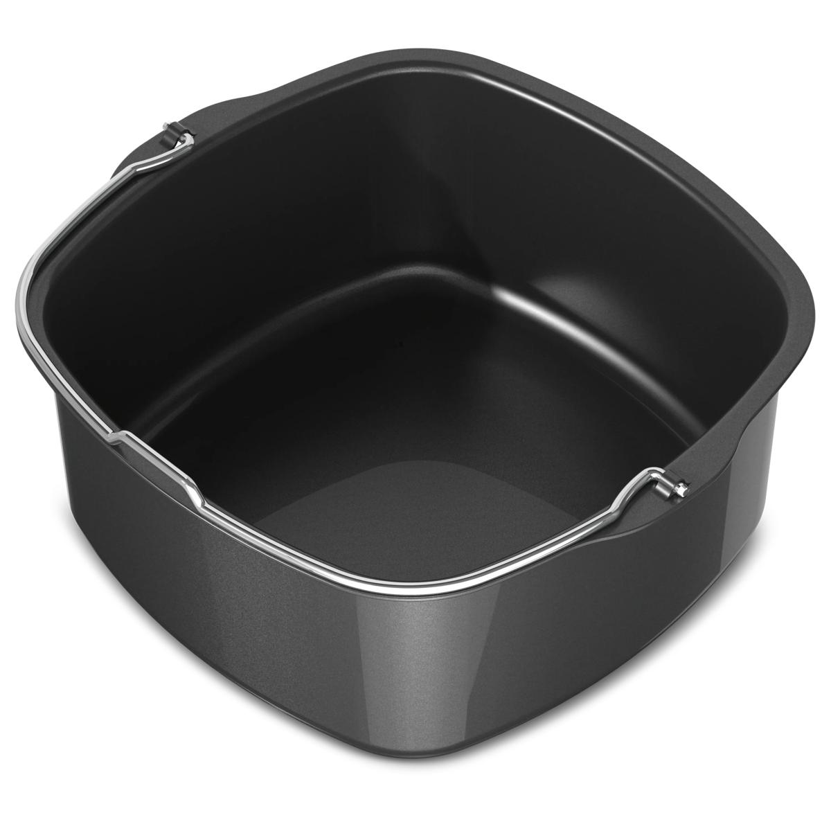 Un panier carré noir pour friteuse à air avec poignées argentées. L'intérieur est vide.