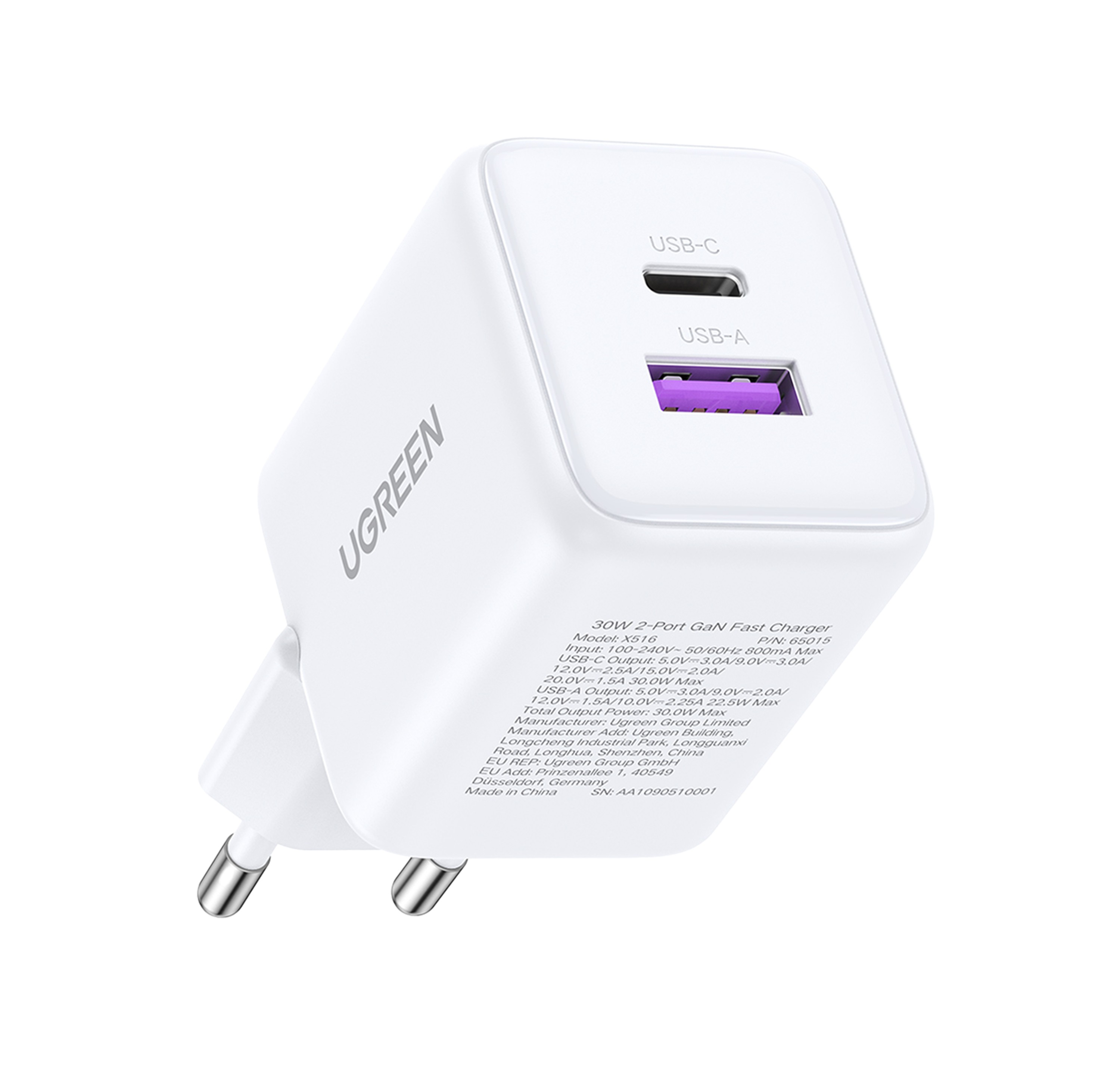 USB-C ve USB-A bağlantı noktalarına sahip beyaz UGREEN şarj cihazı.