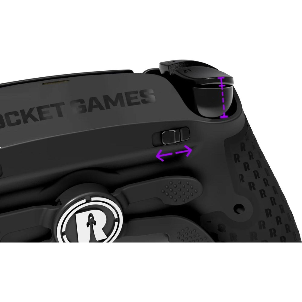 Controller nero con segni viola che indicano le regolazioni.