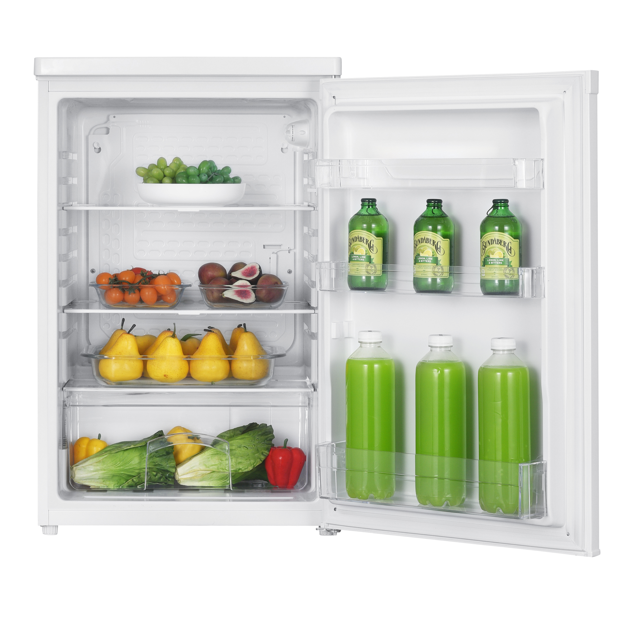 Ein offener weißer Kühlschrank, gefüllt mit Obst, Gemüse und Getränken.