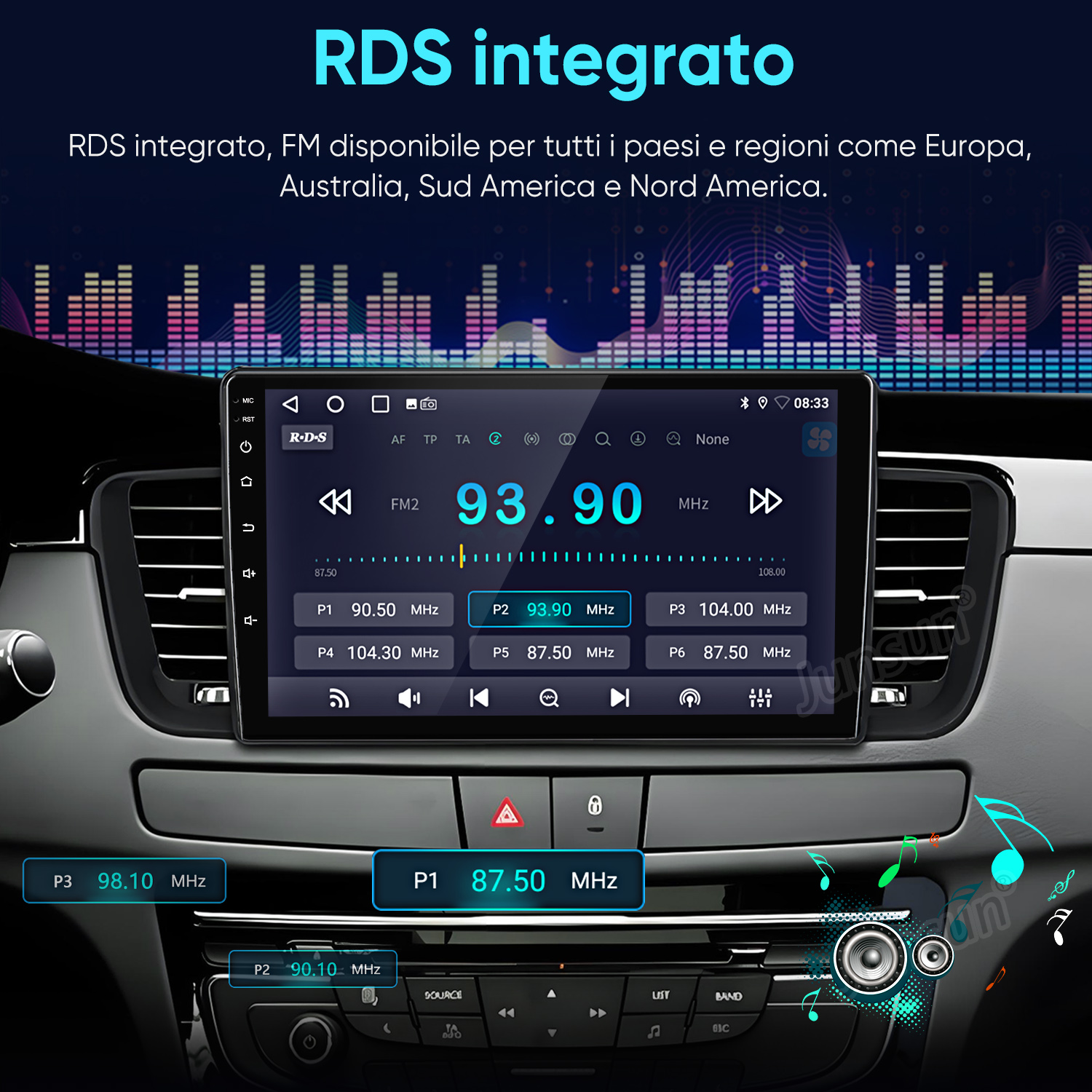 Lo schermo di un'autoradio mostra frequenze radio FM e informazioni sulle stazioni.