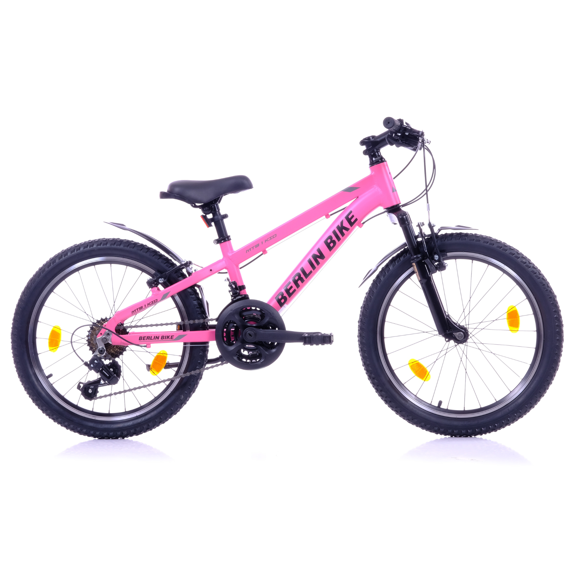 Ein pinkes Kinderfahrrad mit schwarzen Reifen, Felgen und Lenker.