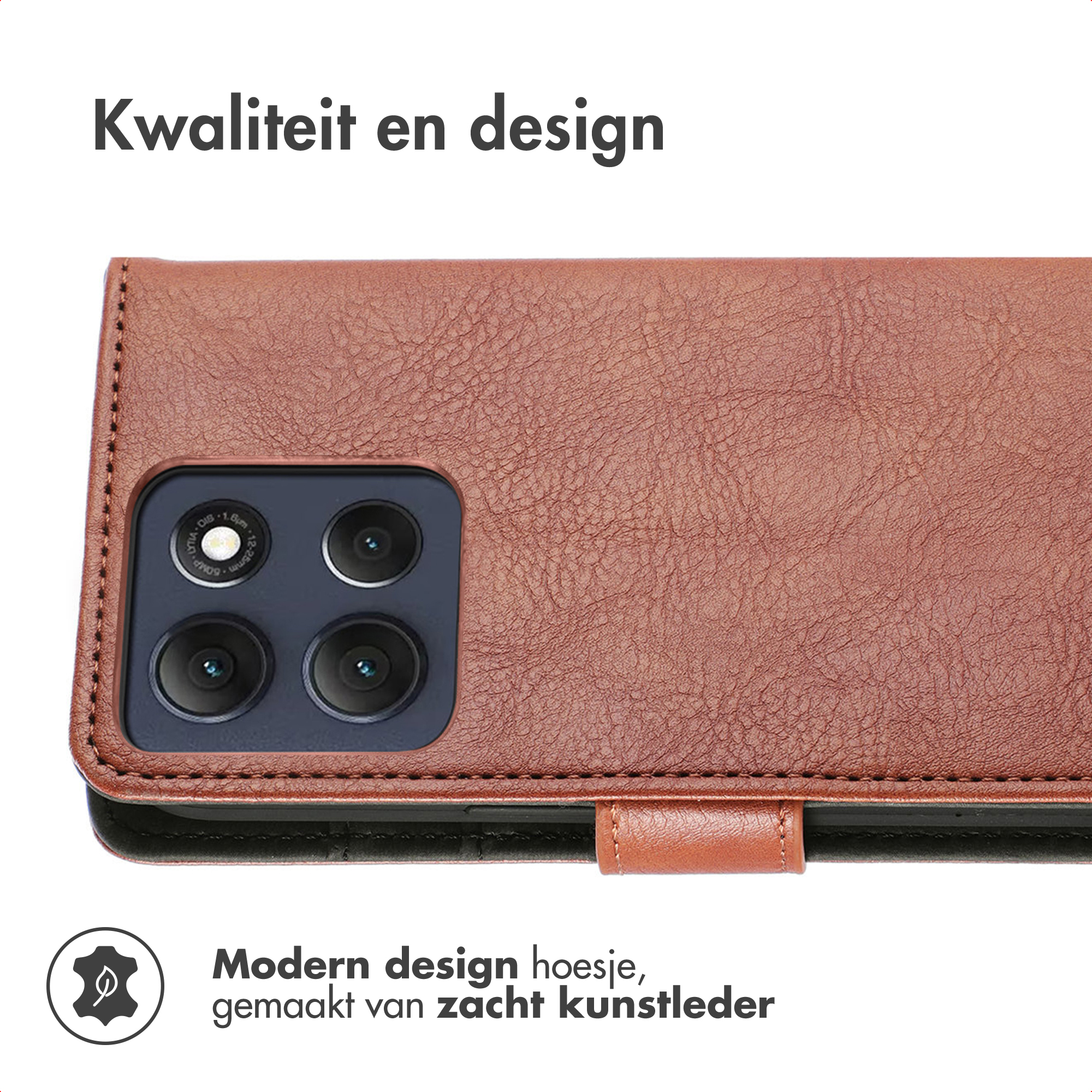 Bruine kunstleren telefoonhoes met cameralenzen en tekst.