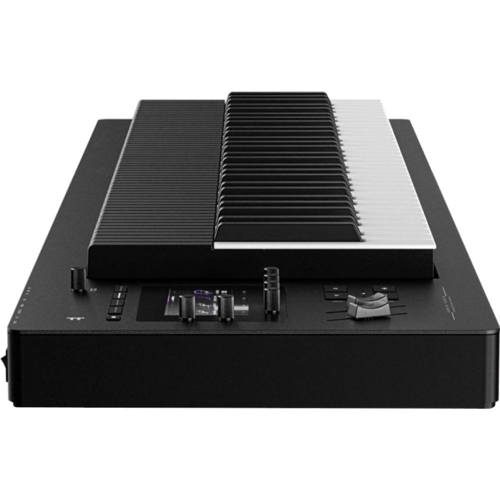 Czarna klawiatura z białymi i czarnymi klawiszami, pokrętłami i ekranem.