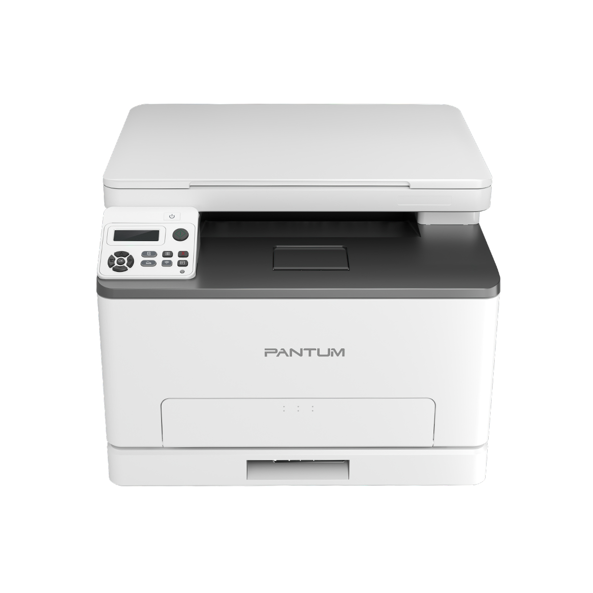 Ein weißer Pantum Laserdrucker mit schwarzem Bedienfeld und Display steht auf weißem Grund.
