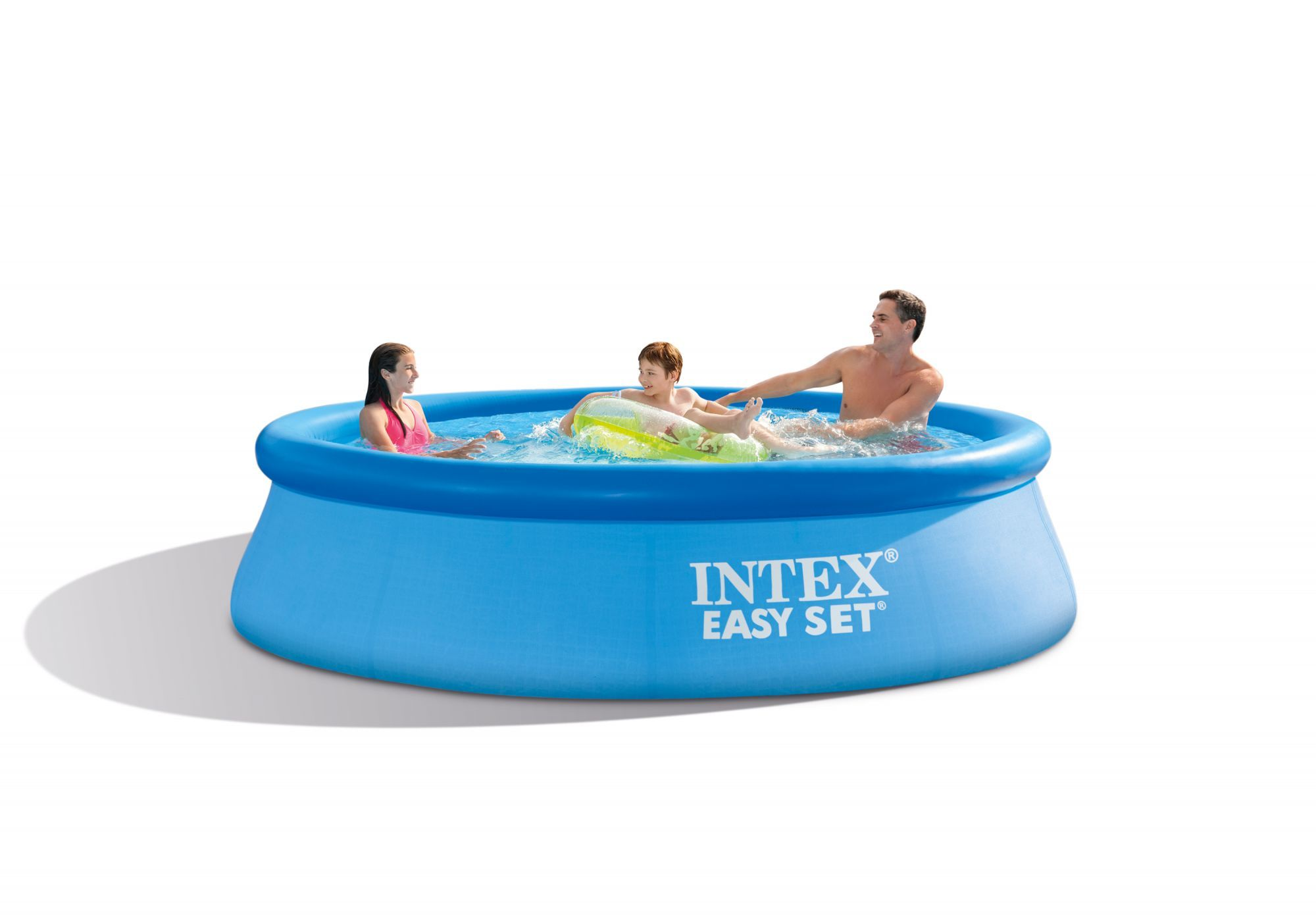 Rodzina pluska w dmuchanym basenie z logo 'INTEX EASY SET'.