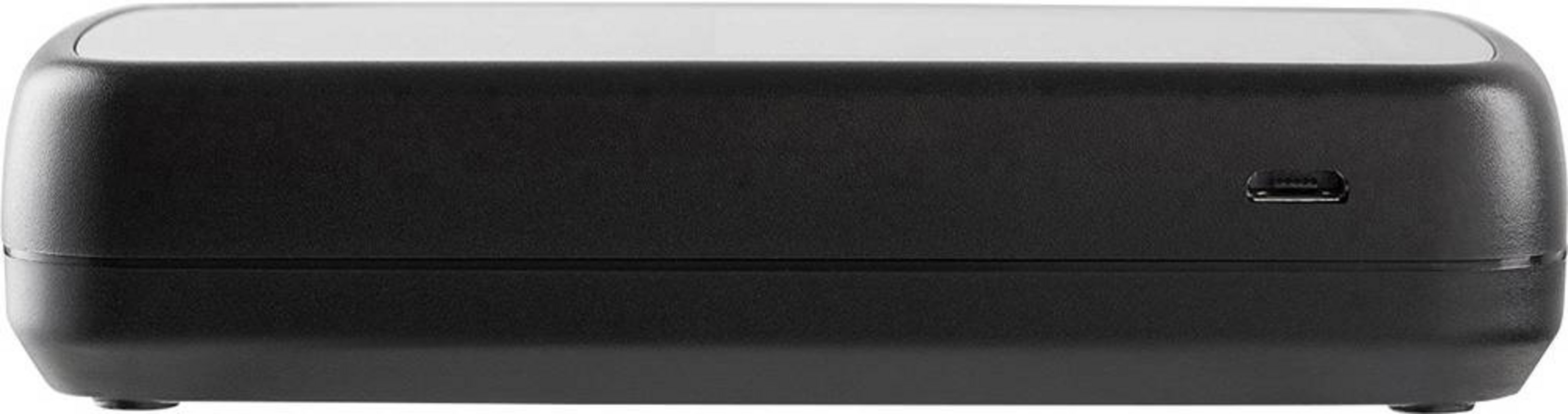 Un dispositivo rettangolare nero con una porta USB sul lato destro.