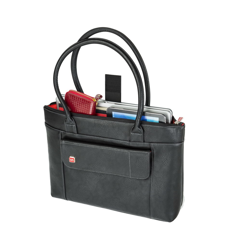 Una borsa nera con accenti rossi, contenente laptop e un piccolo portafoglio.