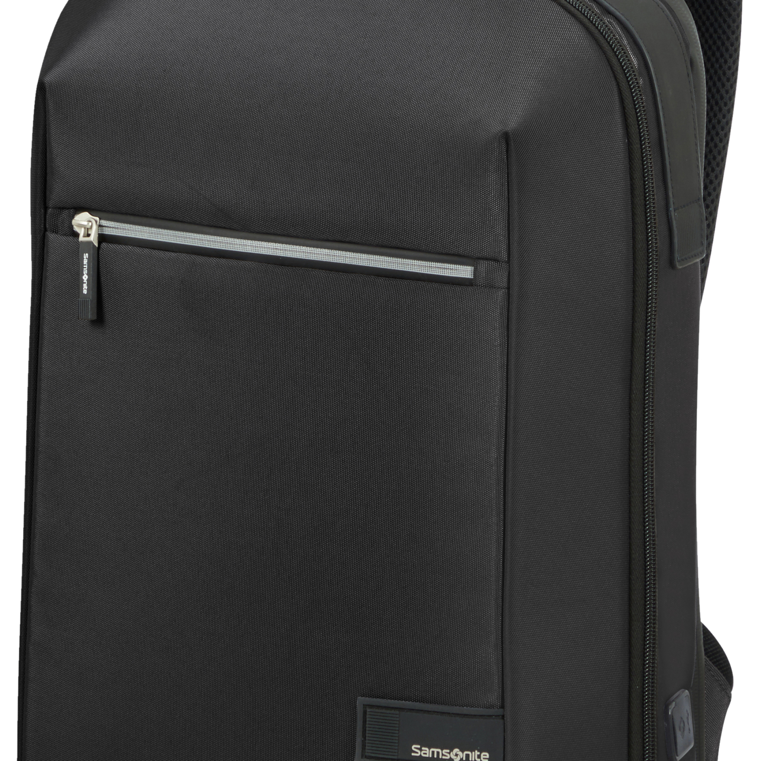 Una mochila Samsonite negra con bolsillo frontal con cremallera y tira reflectante.