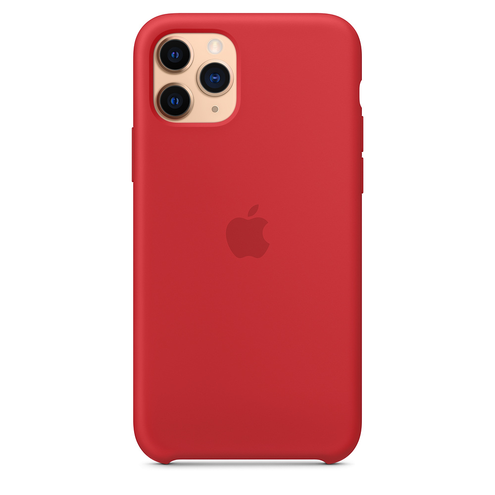 Rode iPhone hoes met drievoudige camera-uitsparing en reliëf Apple-logo.