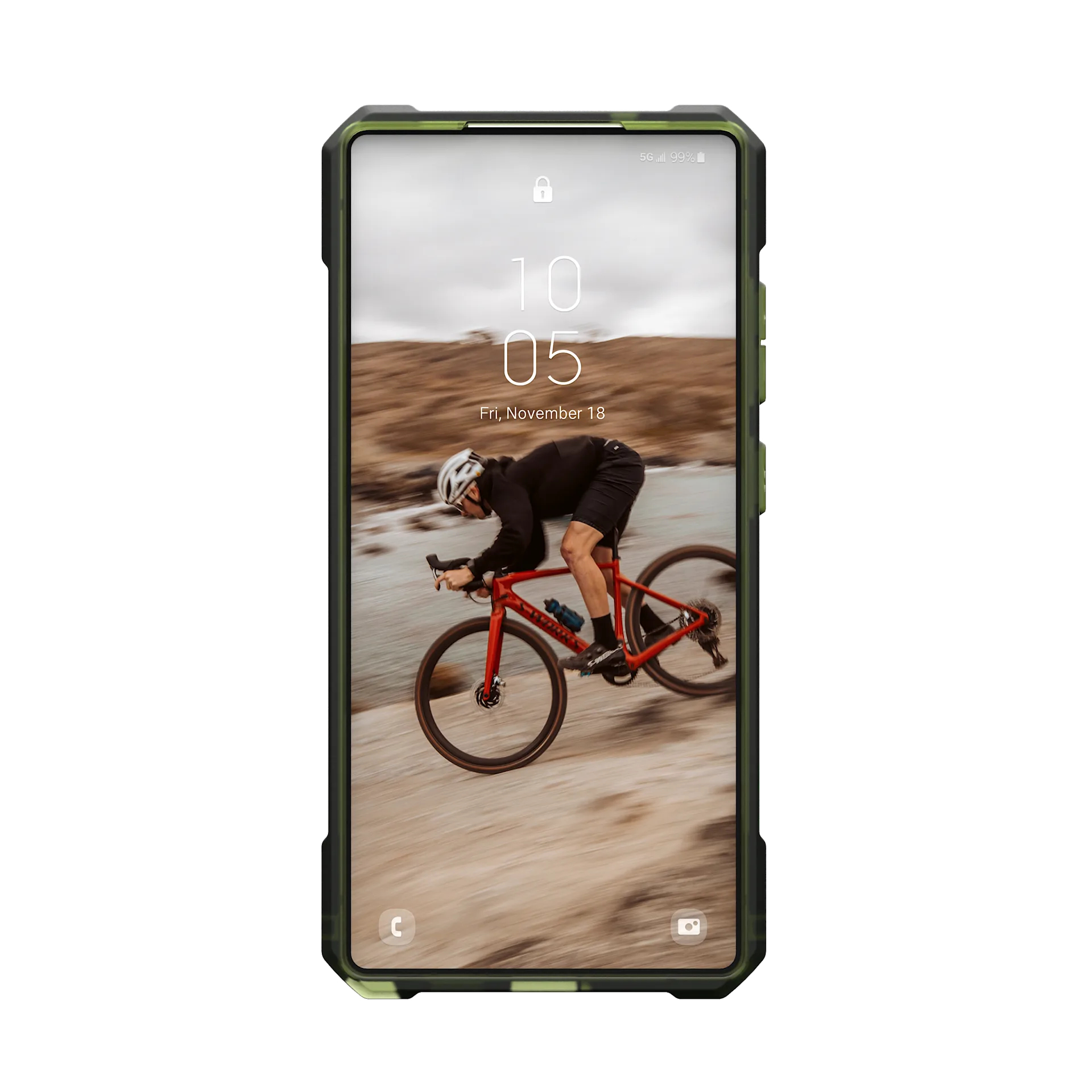 Ein Mann auf einem roten Fahrrad fährt auf felsigem Untergrund. Das Handy zeigt 10:05 an.