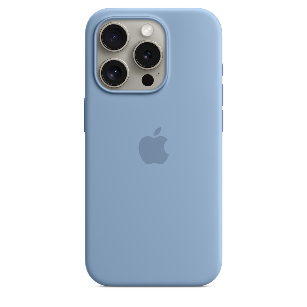 Une coque bleue claire pour iPhone avec trois objectifs photo et un logo Apple.