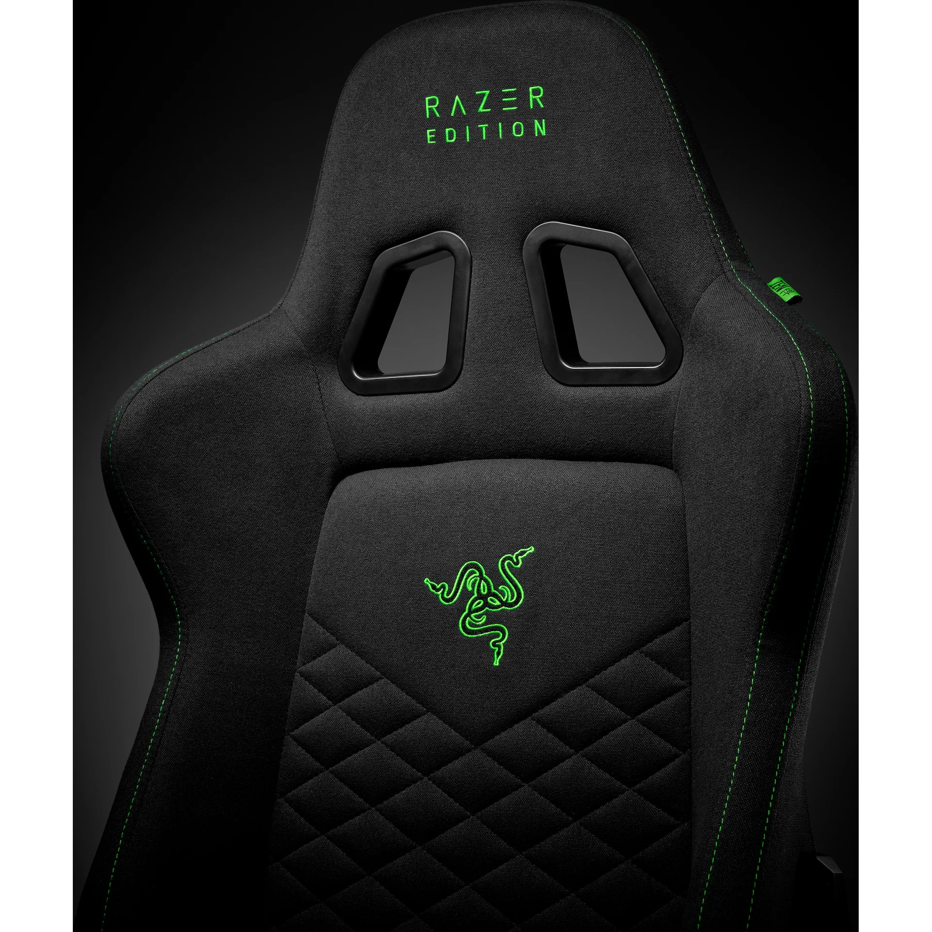 Chaise gaming noire avec logo et lettrage Razer verts.
