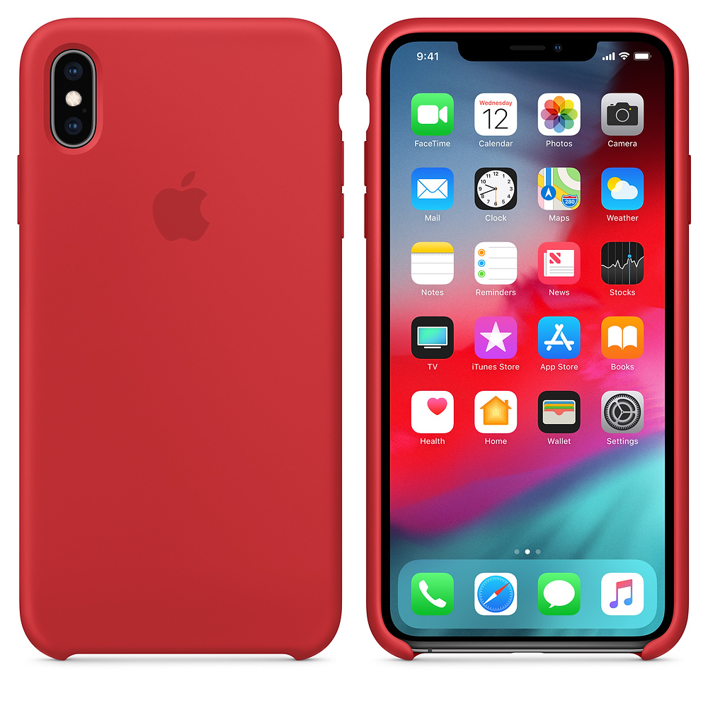 Een rode iPhone met hoesje, voor- en achterkant. Scherm toont app-iconen.