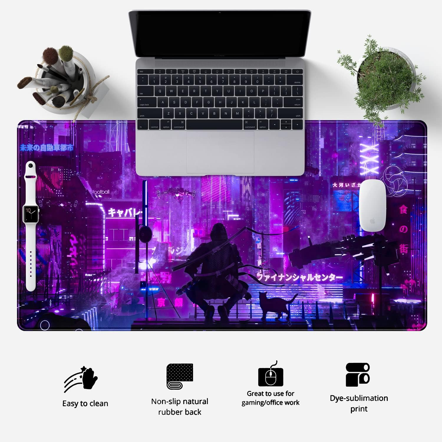 Lila Cyberpunk-Stadtbild mit Laptop, Maus, Uhr und Pflanzen auf einer Schreibtischunterlage.