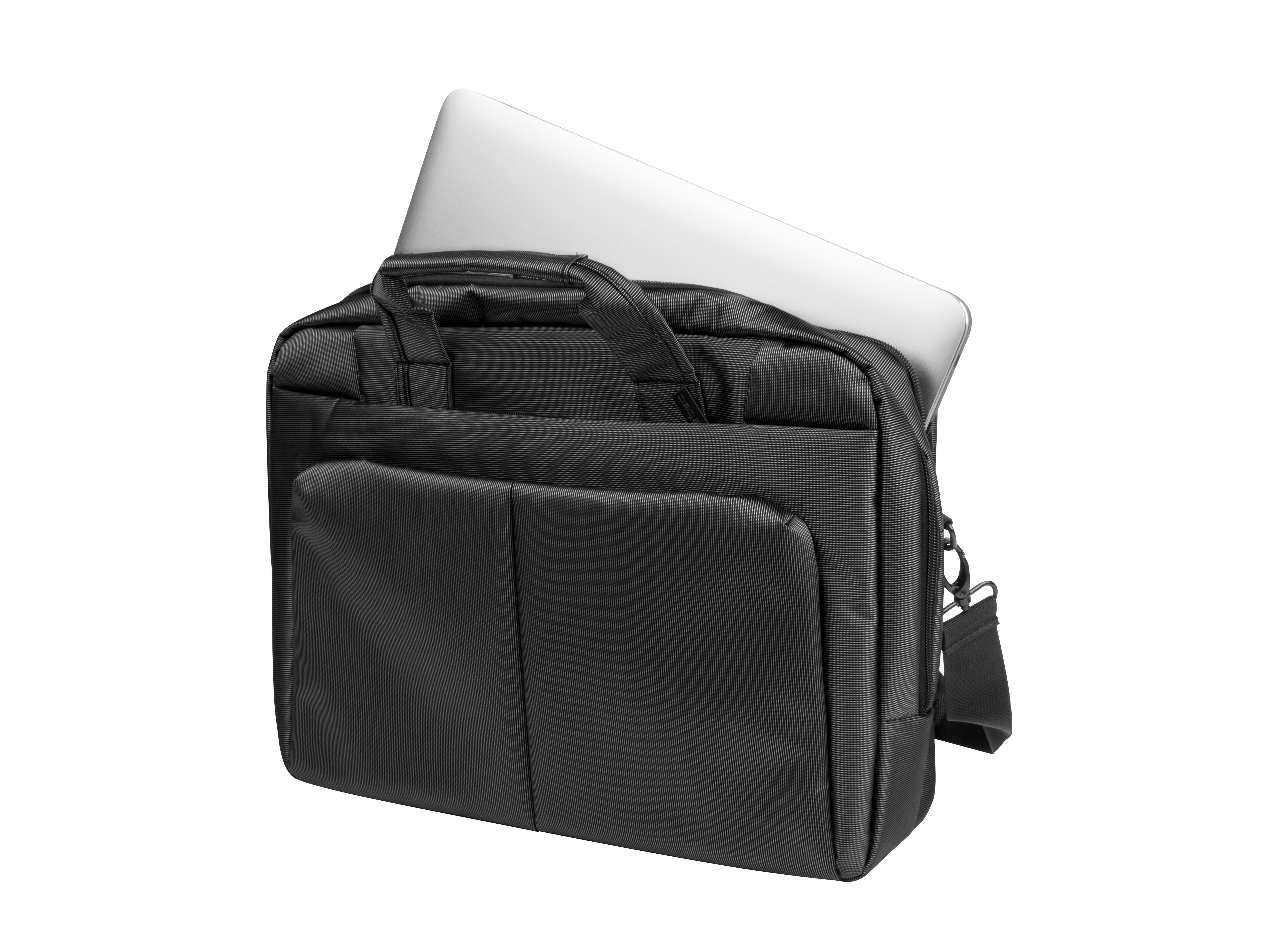 Borsa nera per laptop con laptop argentato, su sfondo bianco.