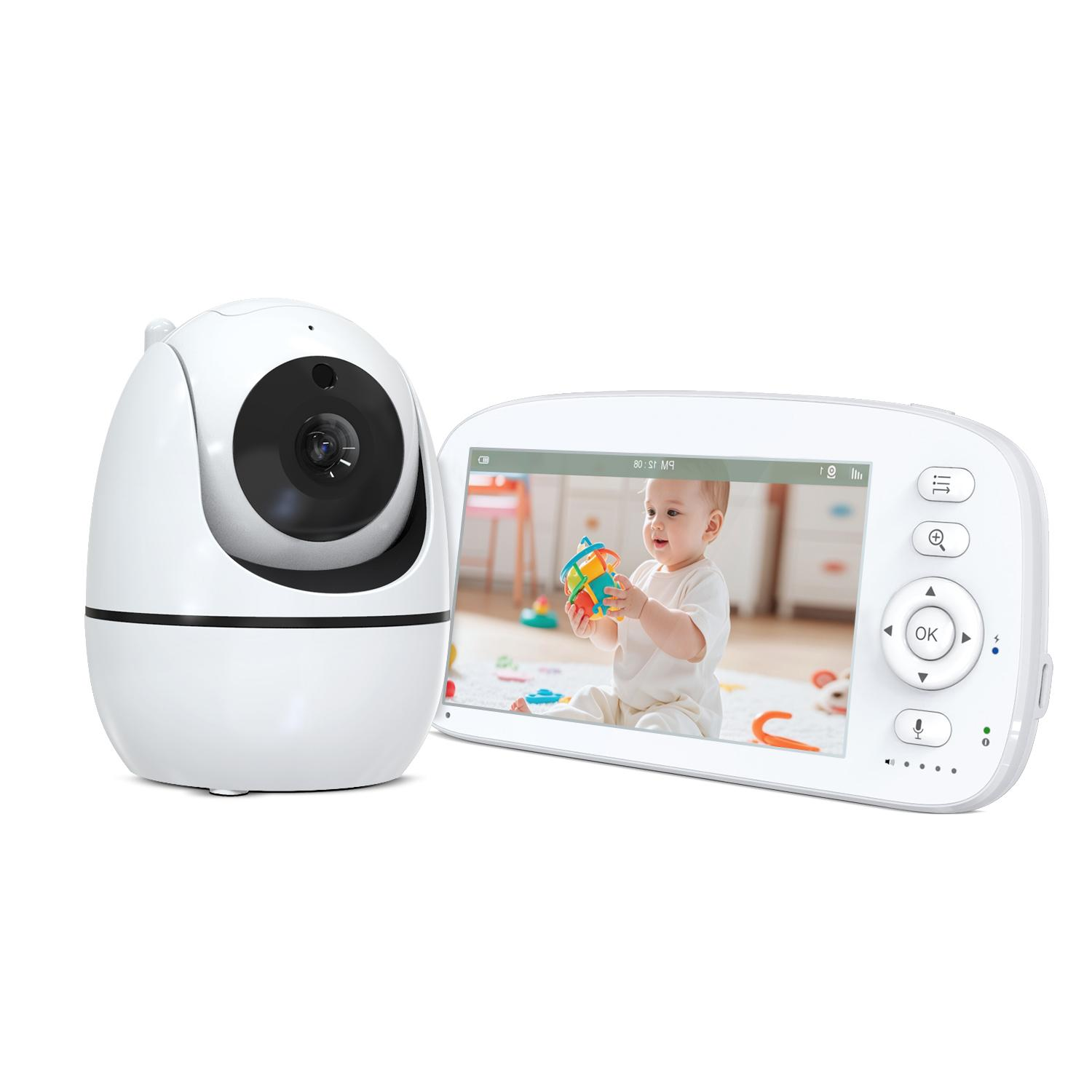 Eine weiße Babyphone-Kamera und ein Bildschirm zeigen ein Baby mit einem bunten Spielzeug.