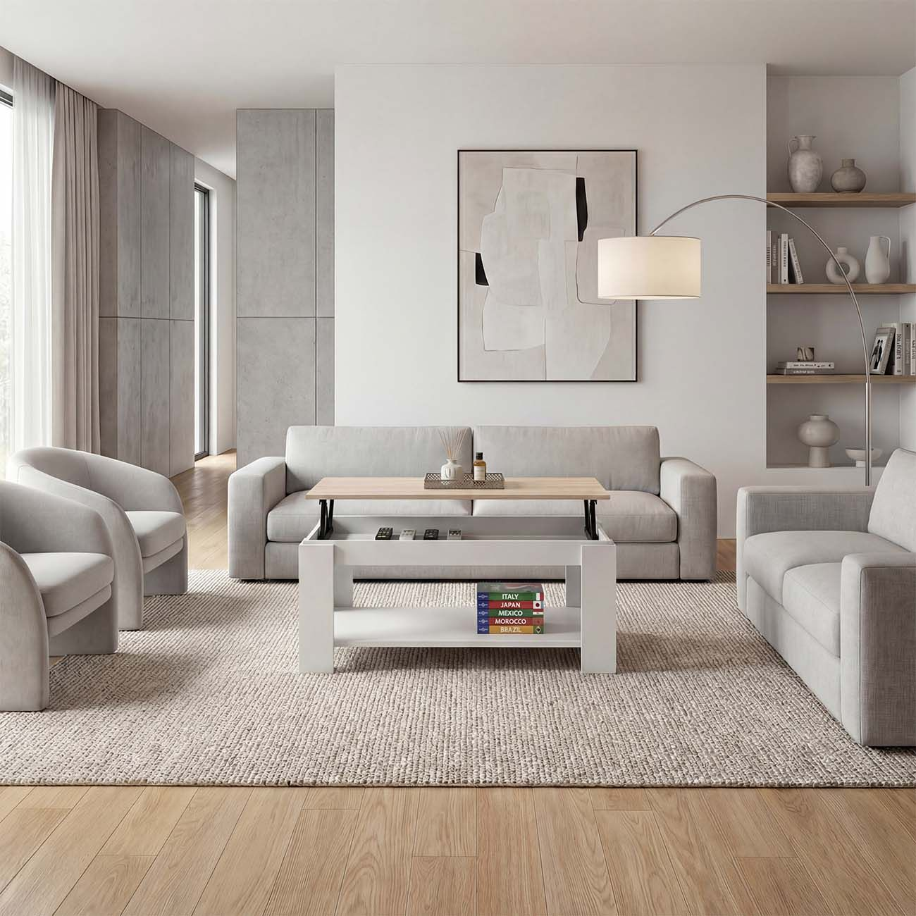 Una sala de estar moderna con sofás grises, sillones y una mesa de centro elevable sobre una alfombra.