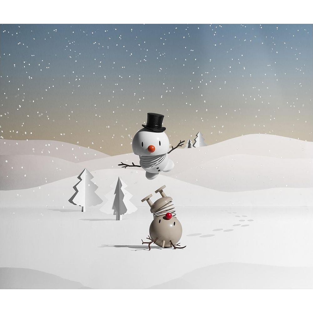 Un pupazzo di neve con cilindro vola sopra un personaggio simile a una renna nella neve.
