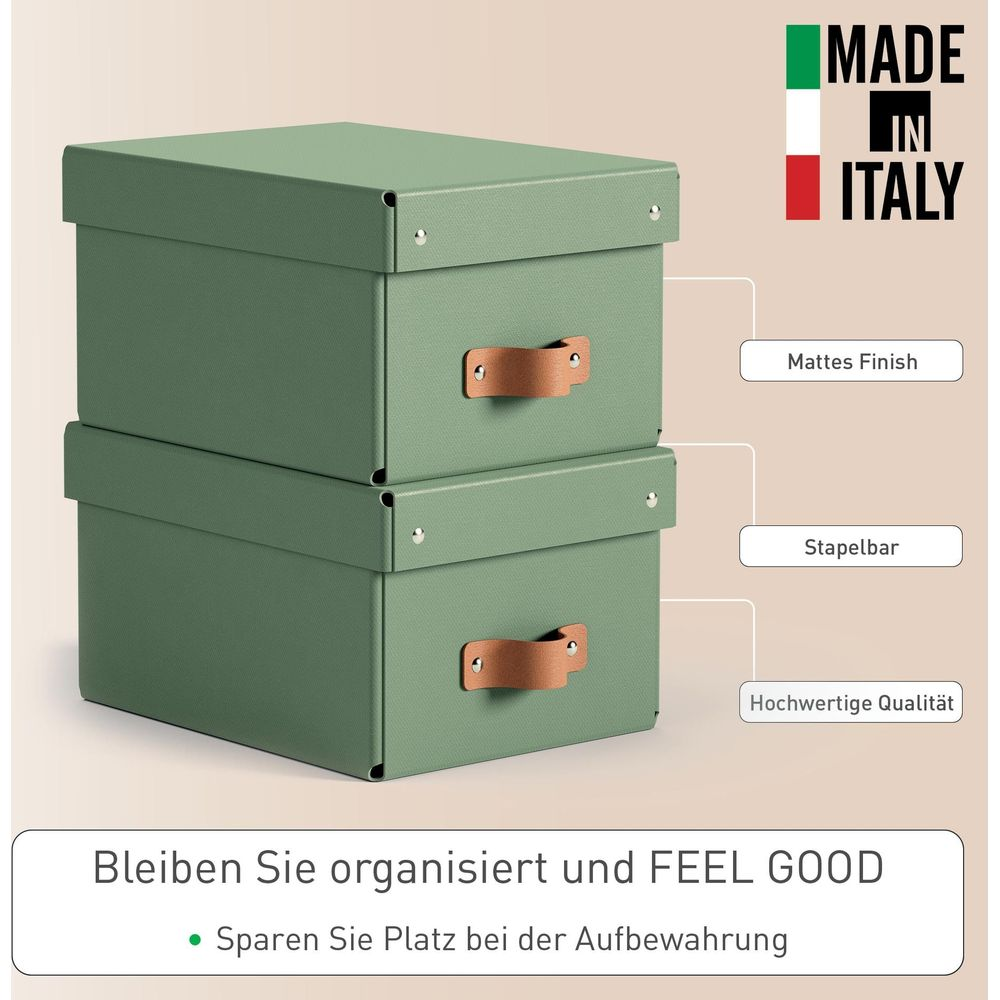 Zwei grüne Aufbewahrungsboxen mit Ledergriffen, Made in Italy.