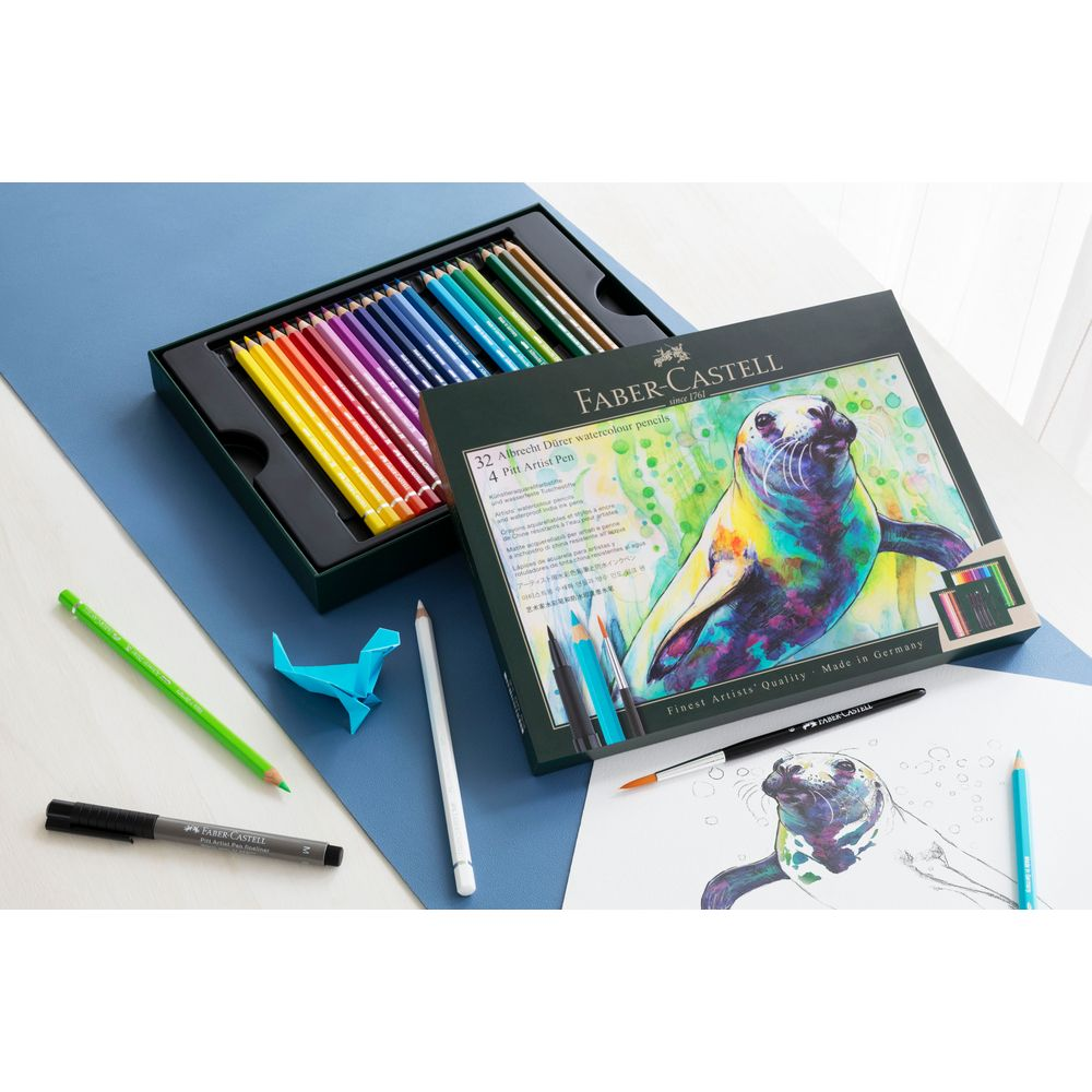 Faber-Castell Buntstifte und Zeichenstifte auf einem Tisch.