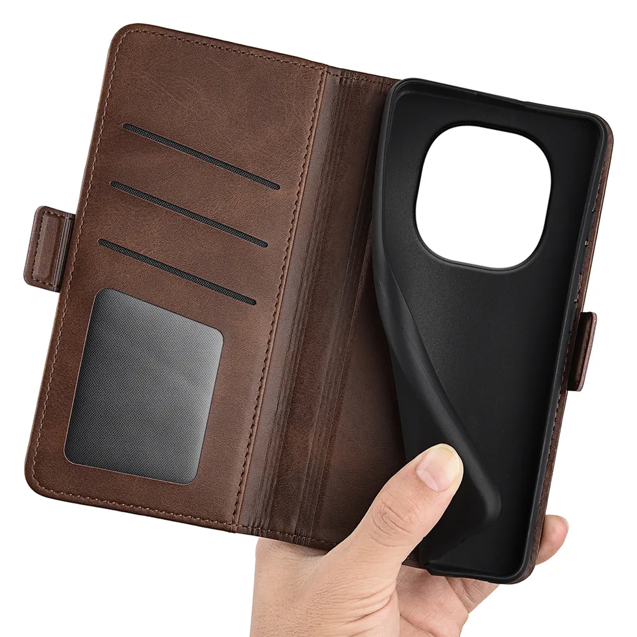Étui portefeuille en cuir marron avec fentes pour cartes.
