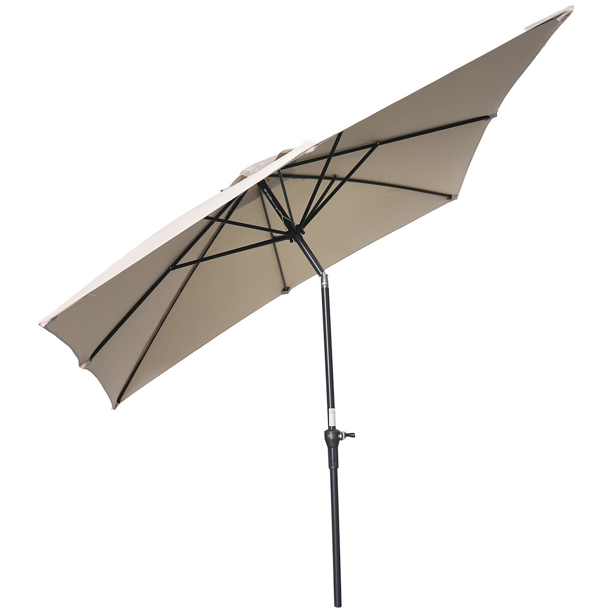 Een rechthoekige, lichtbeige parasol met een zwart frame, gezien tegen een witte achtergrond.