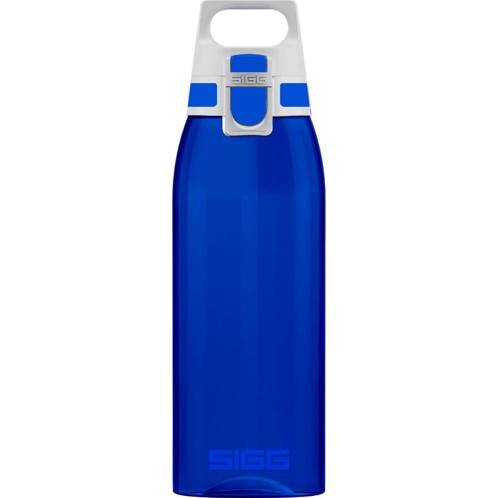Eine blaue SIGG-Trinkflasche mit weißem Deckel und silbernen Akzenten.