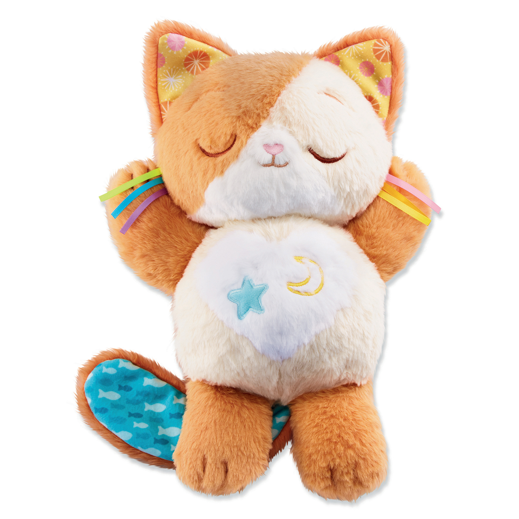 Ein weiches, orange-weißes Katzenspielzeug mit geschlossenen Augen und bunten Bändern.