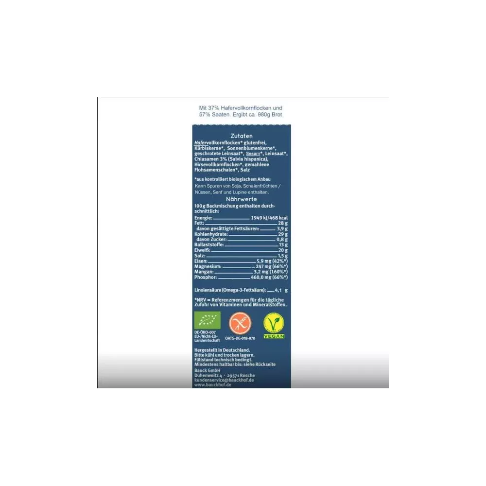 Verpackung mit Zutatenliste und Nährwertangaben für eine Backmischung.