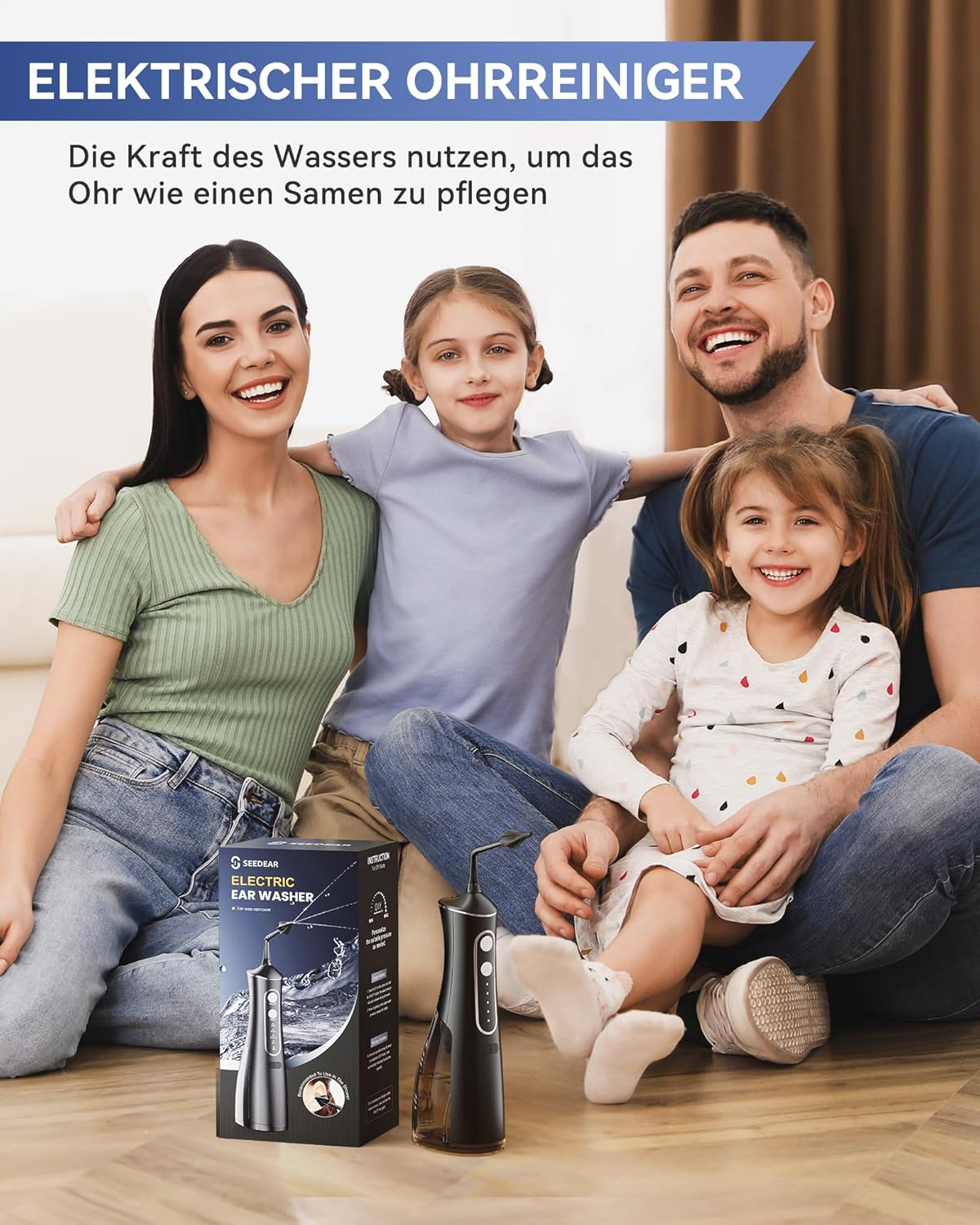 Eine glückliche Familie sitzt auf dem Boden mit einem elektrischen Ohrreiniger und Verpackung.