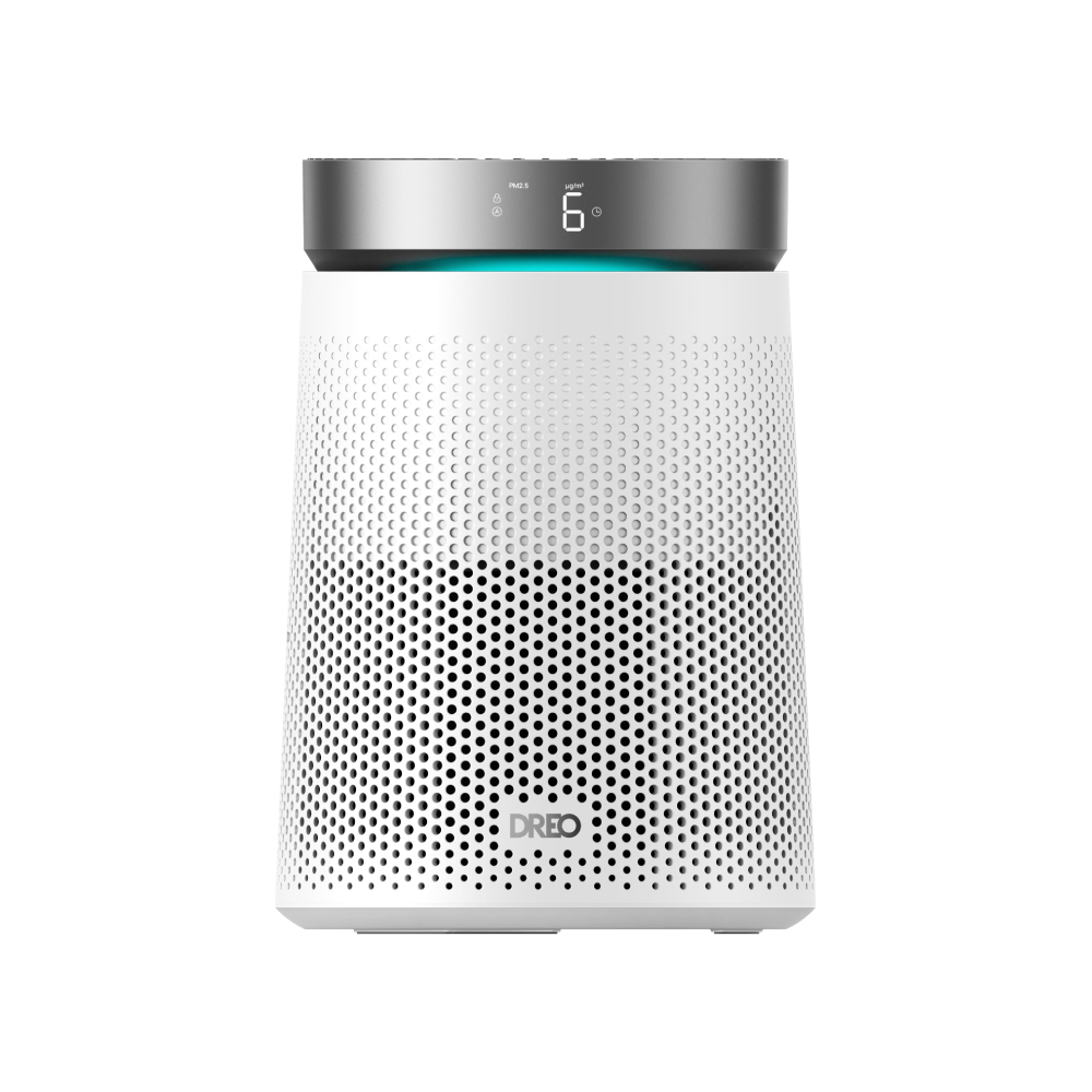 Un purificateur d'air blanc avec logo DREO et écran numérique dessus.