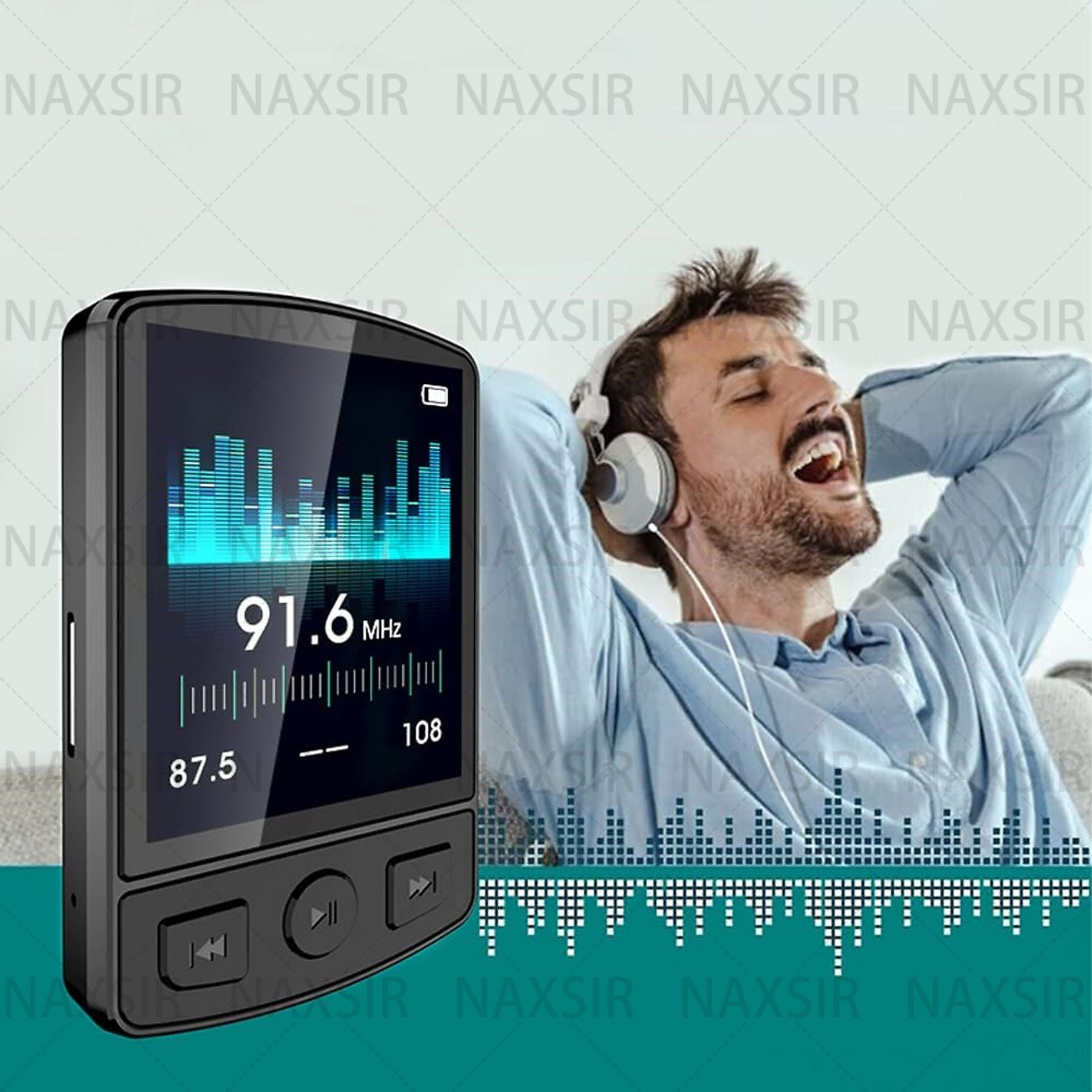 Mann mit Kopfhörern, der einen Musikplayer bedient, auf dem 91.6 MHz angezeigt wird.