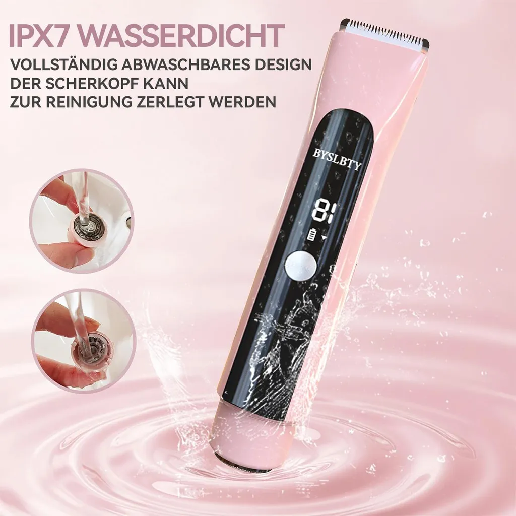 Ein rosafarbener wasserdichter Trimmer mit digitaler Anzeige, der unter fließendem Wasser gereinigt wird.