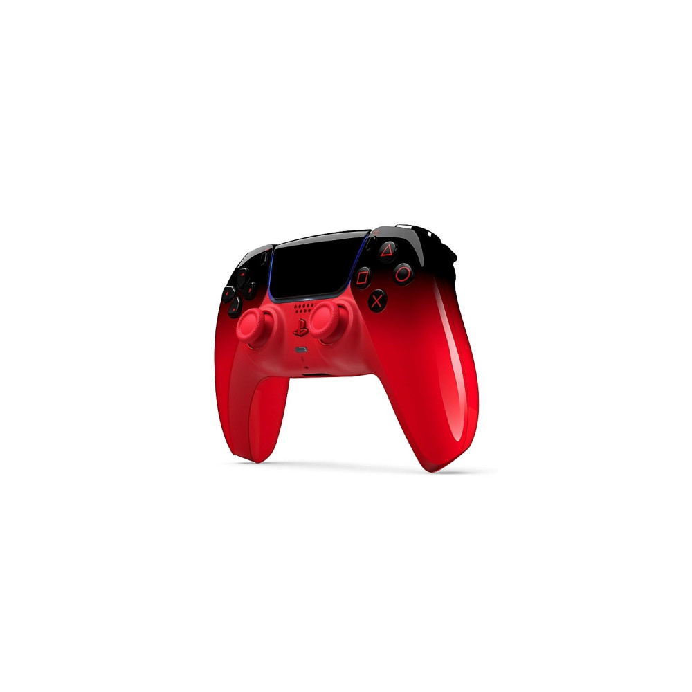 Un controller PlayStation rosso e nero con accenti bianchi su sfondo bianco.