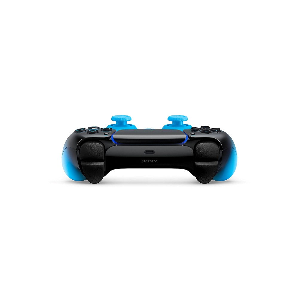Controller di gioco nero con accenti e joystick blu, su sfondo bianco.