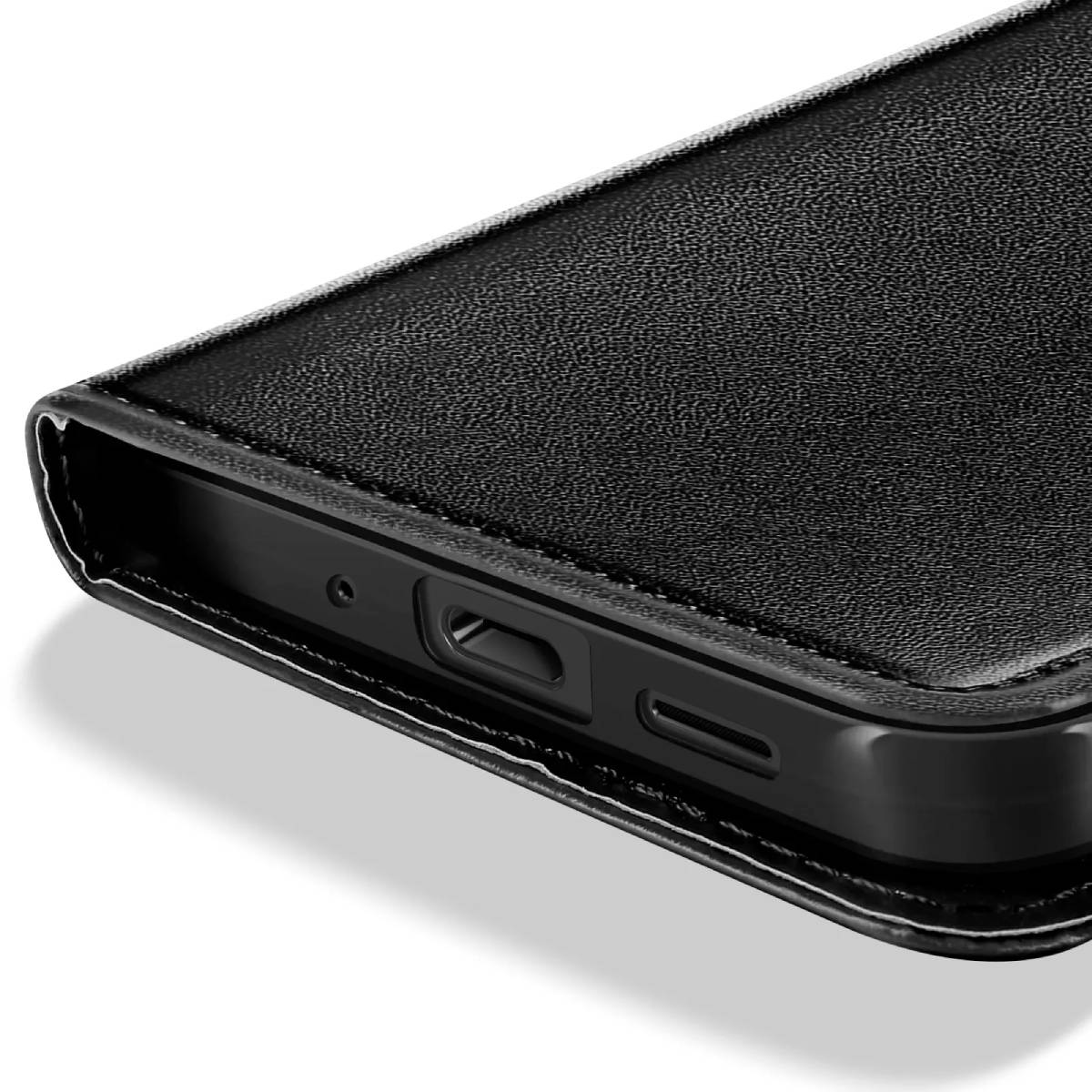Zwarte leren flipcase met gestikte randen op een smartphone.