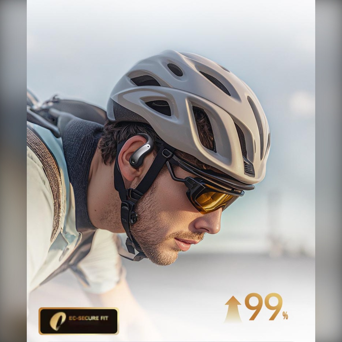 Radfahrer mit Helm und Kopfhörer, der 99% anzeigt.