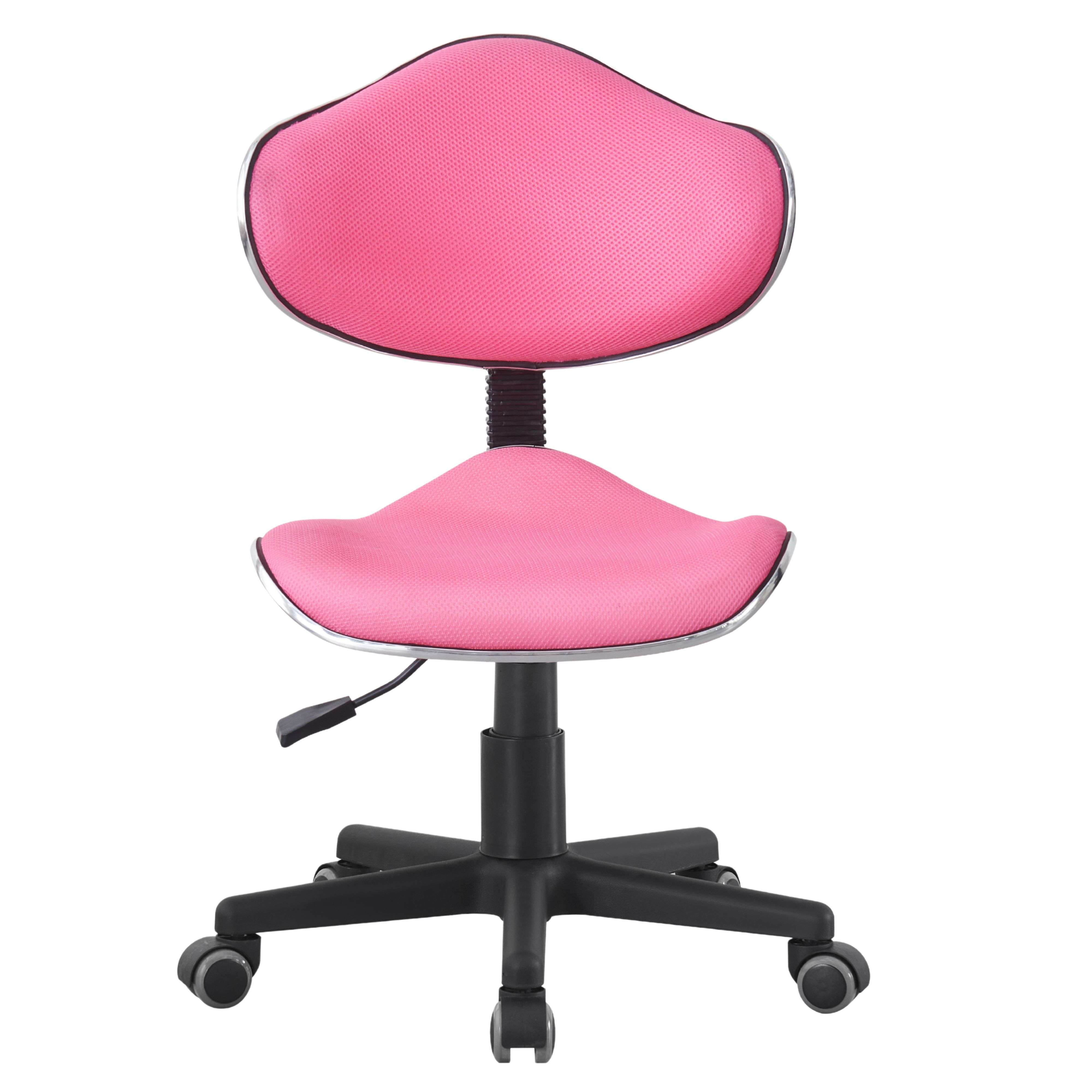 Una silla de oficina rosa con ruedas y ribete plateado.