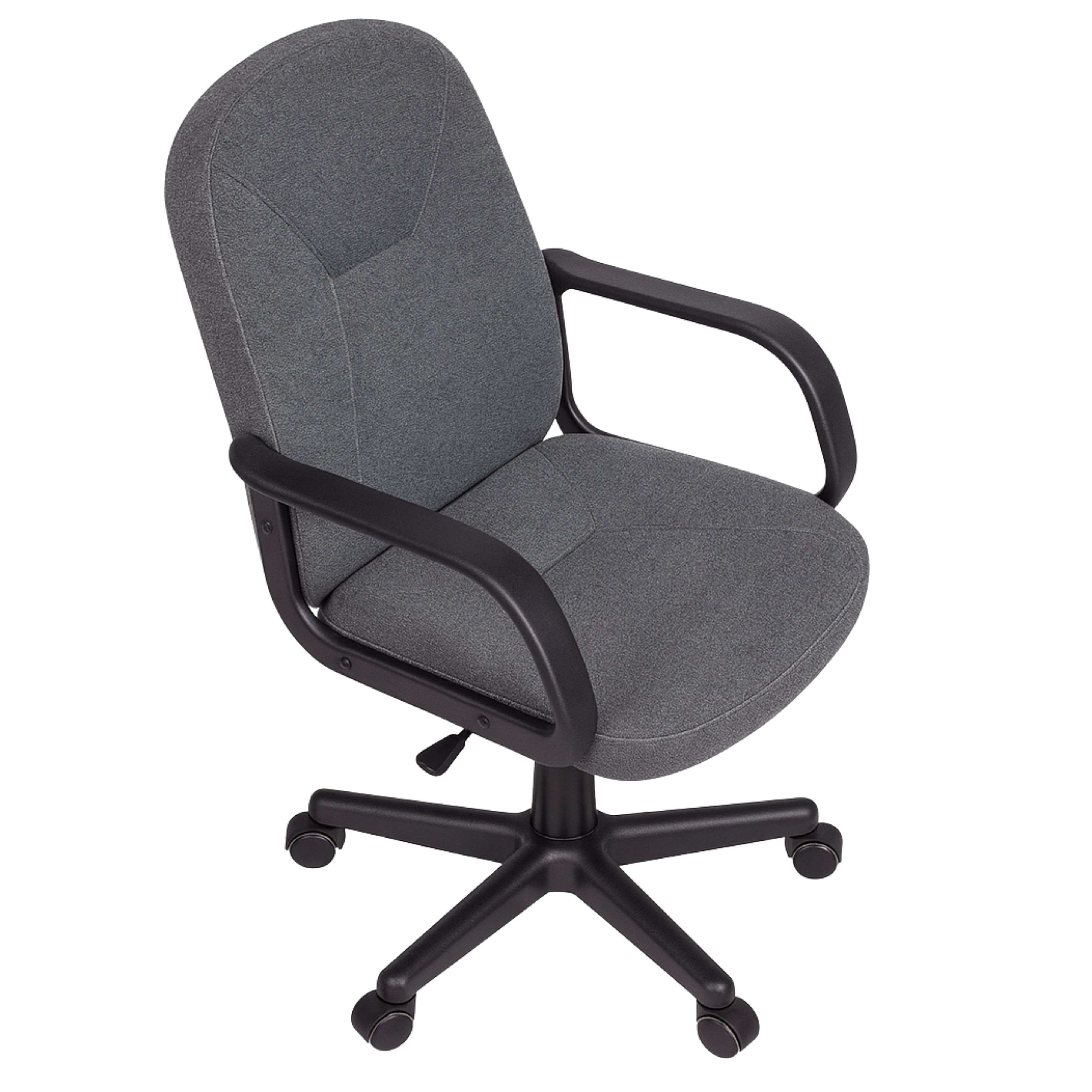 Silla de oficina de tela gris con reposabrazos y ruedas negras.