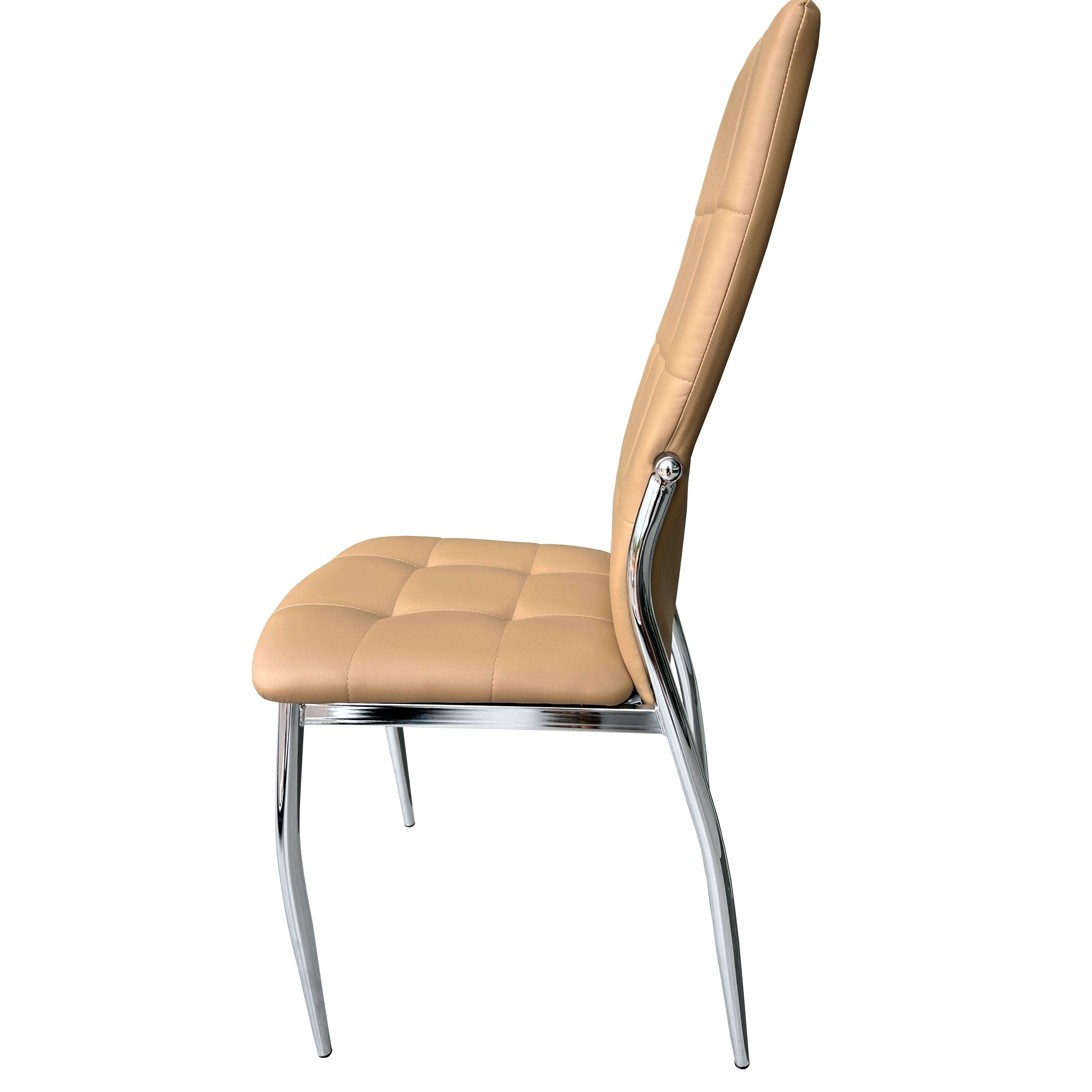 Una silla beige acolchada con patas cromadas, vista de lado.