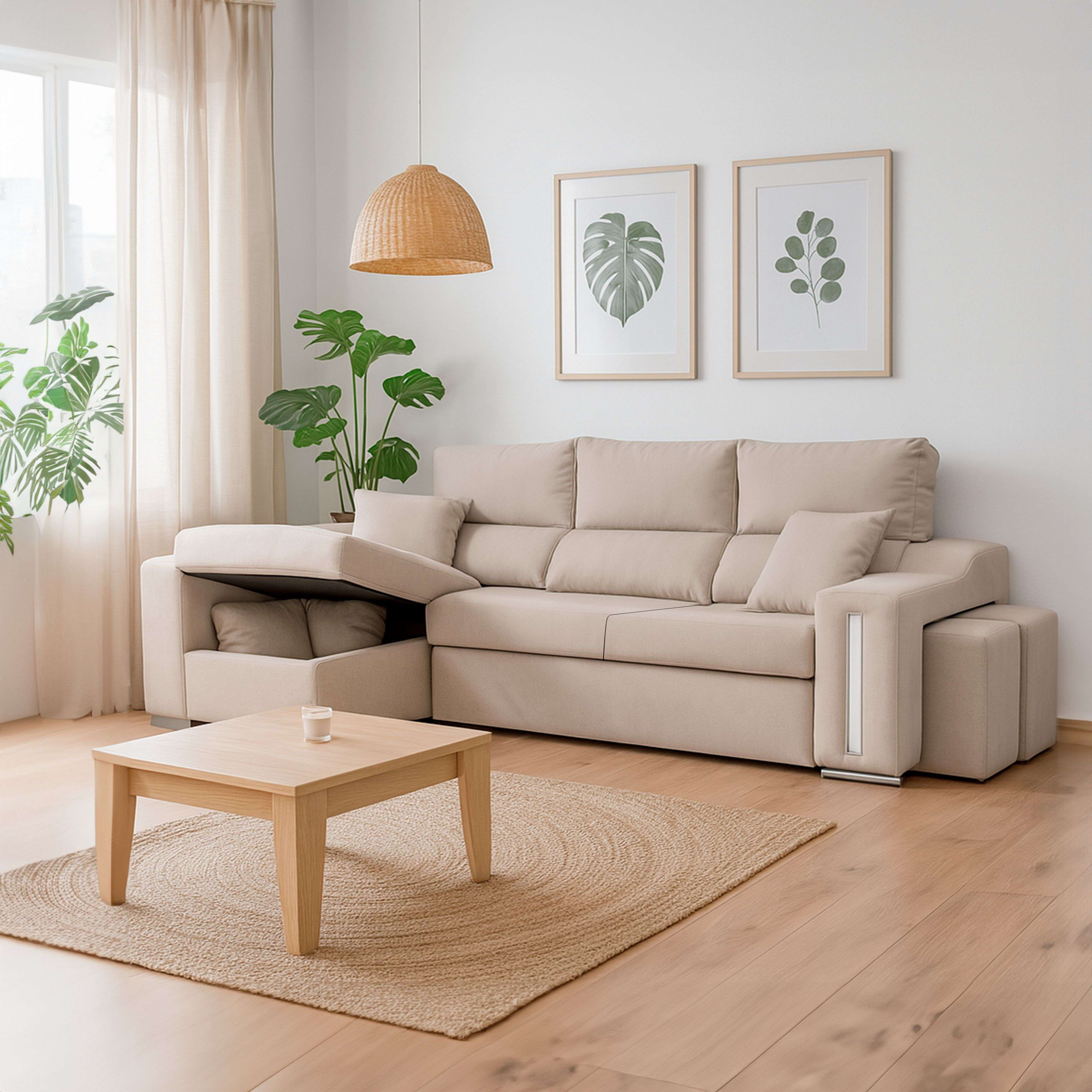 Un sofá seccional beige con almacenaje está en una habitación con mesa de centro.