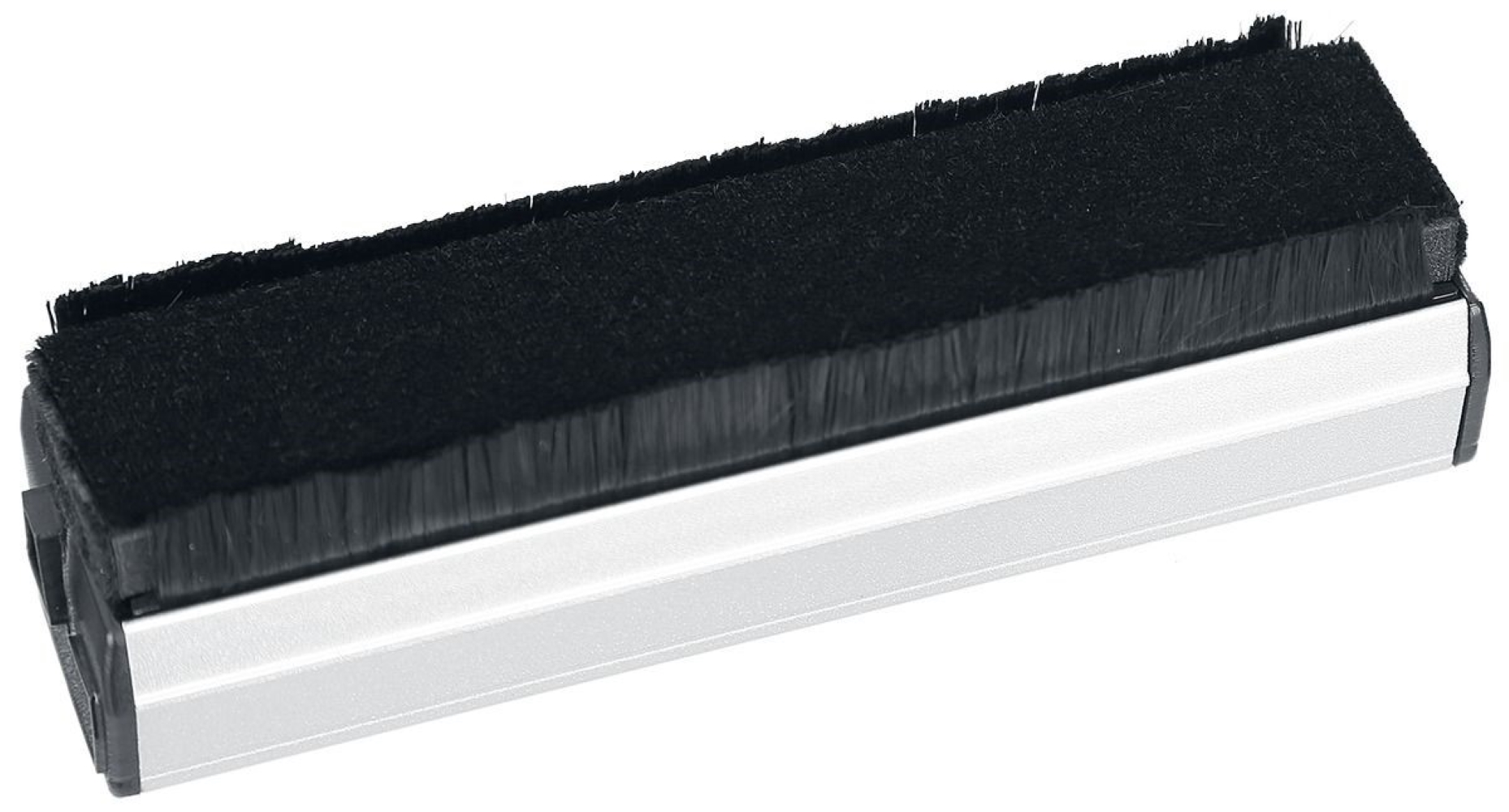 Czarne włosie na srebrno-czarnej rączce, zbliżenie.