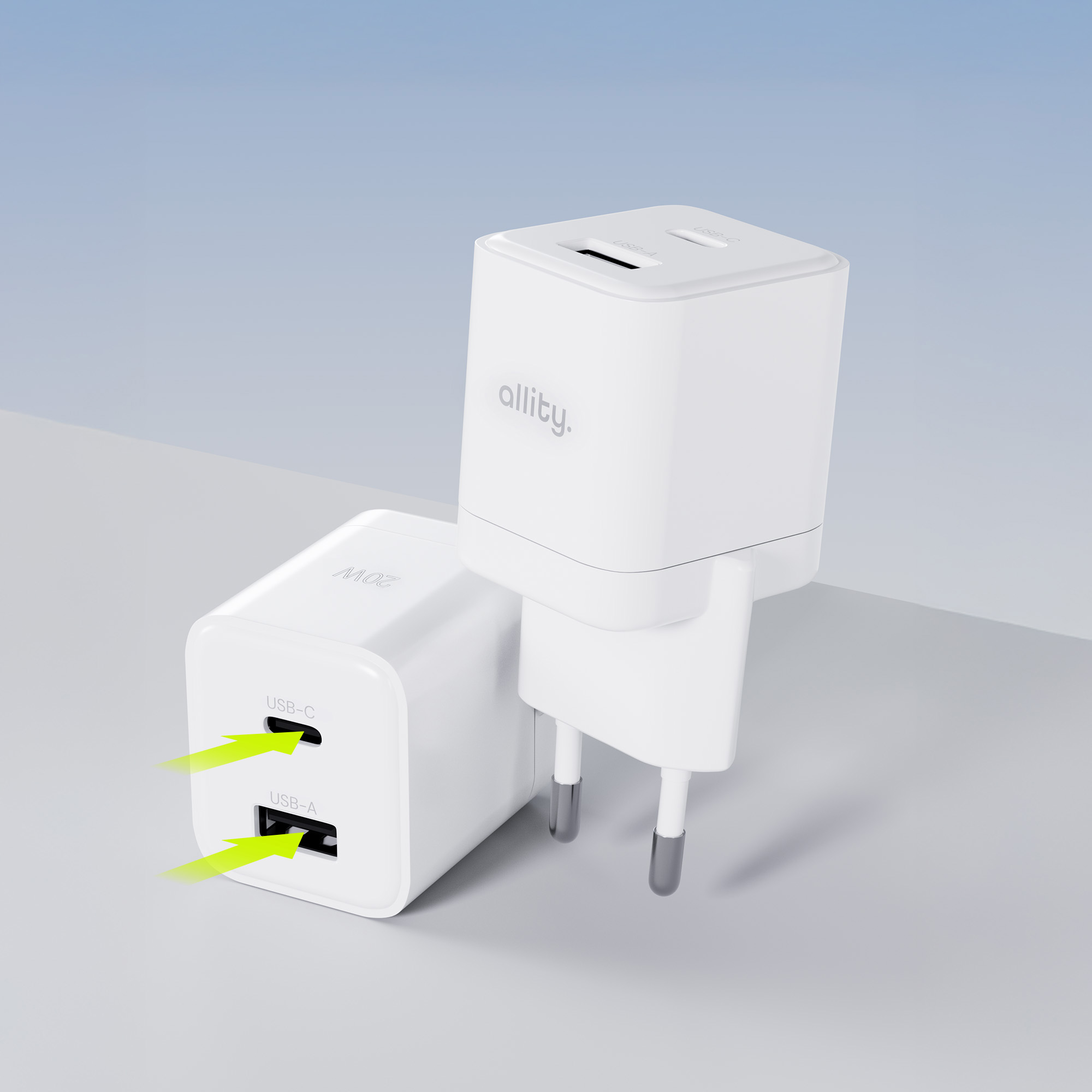 Due caricabatterie USB bianchi uno accanto all'altro. Uno ha porte USB-C e USB-A.