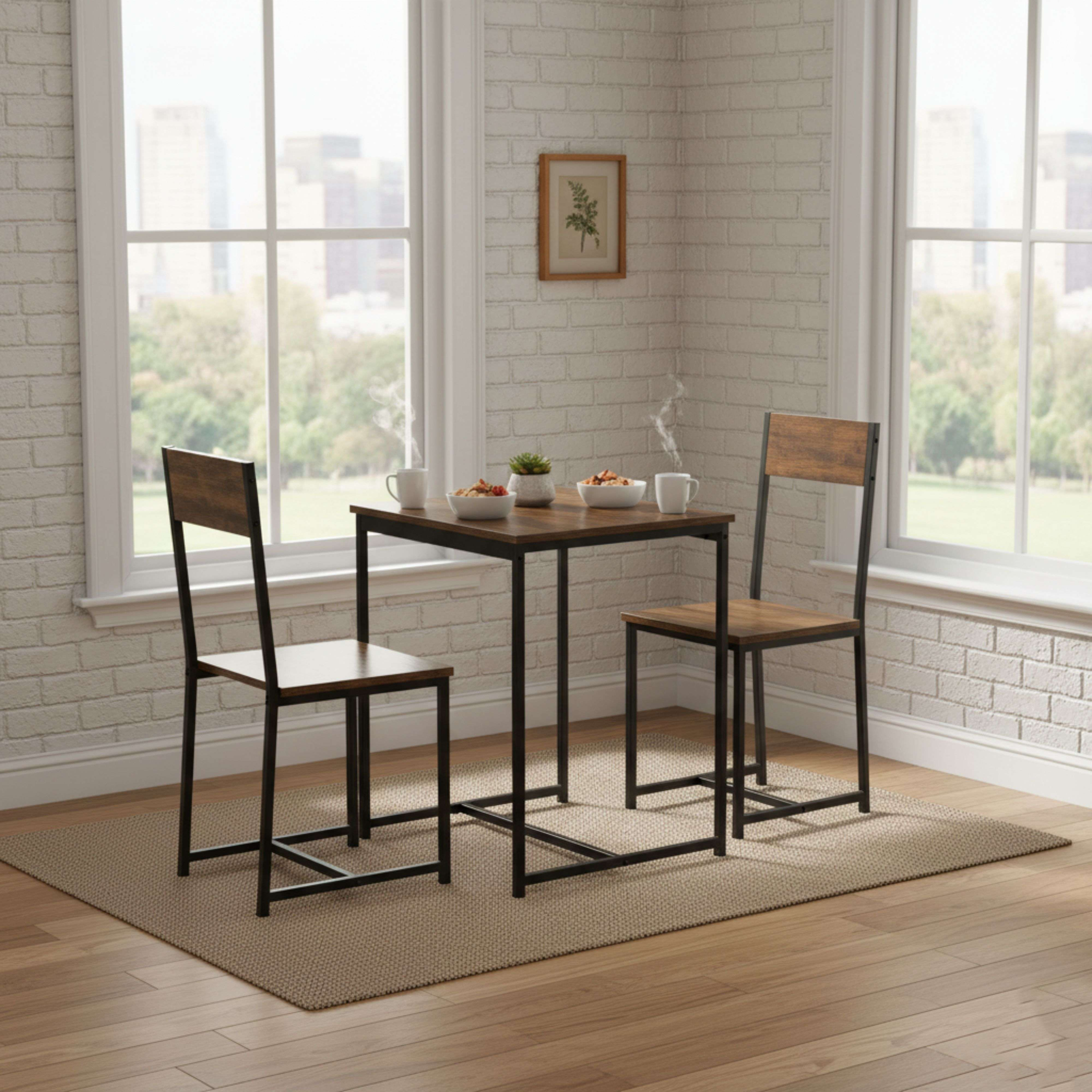 Un juego de comedor con mesa y dos sillas en una habitación con paredes de ladrillo.