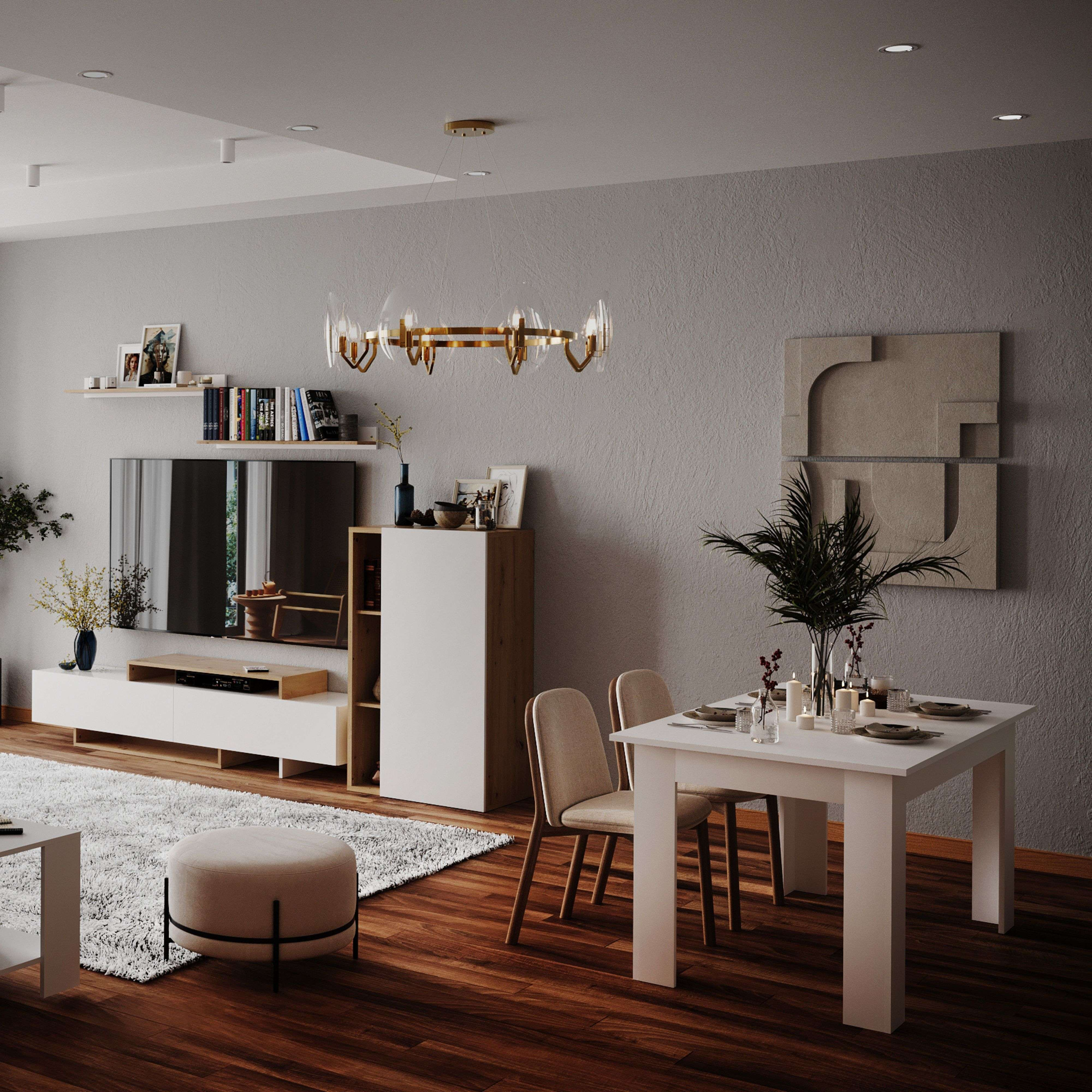 Una sala de estar con comedor, mueble de TV, estantería, mesa y sillas.