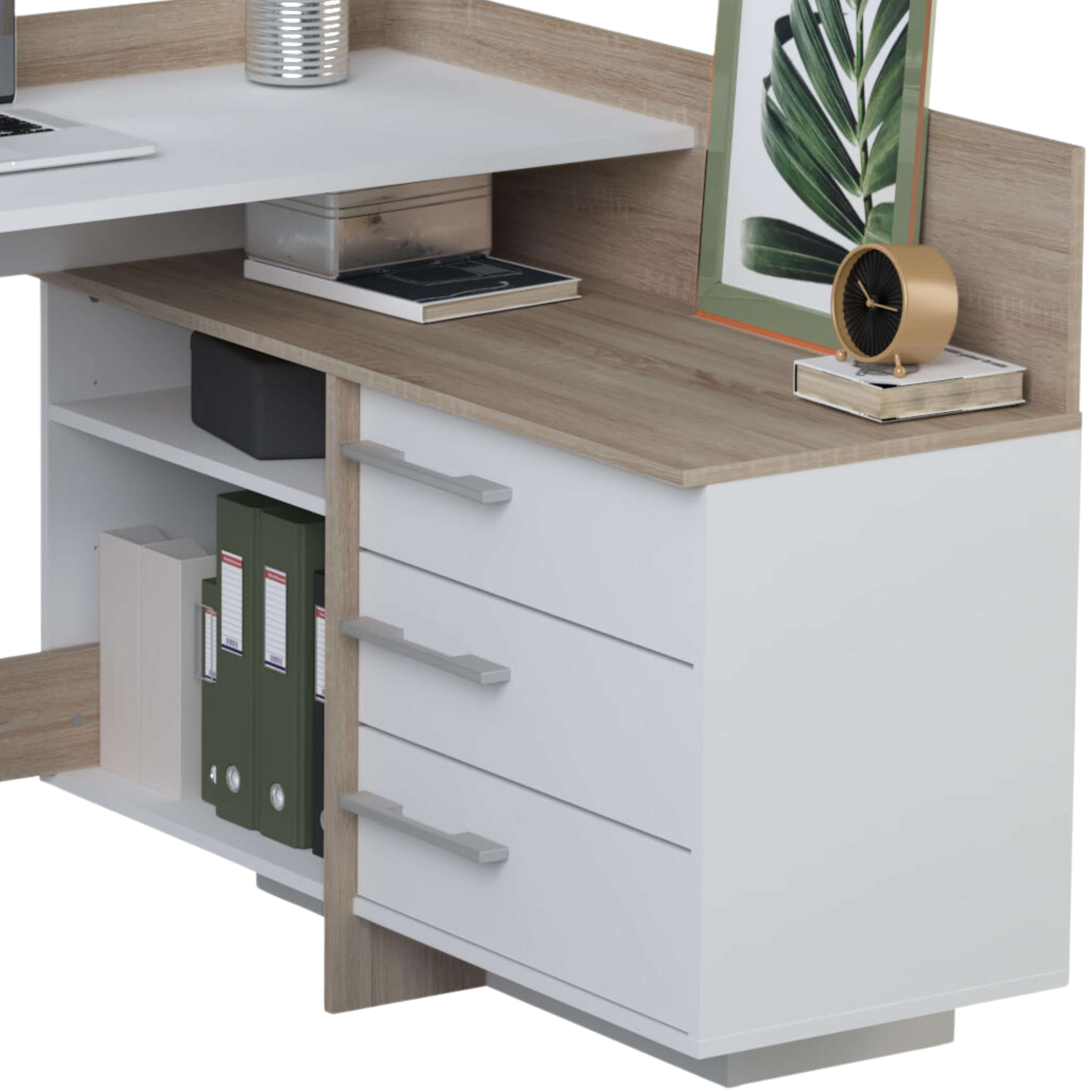 Un escritorio con cajones blancos, detalles de madera, carpetas, libro y reloj.