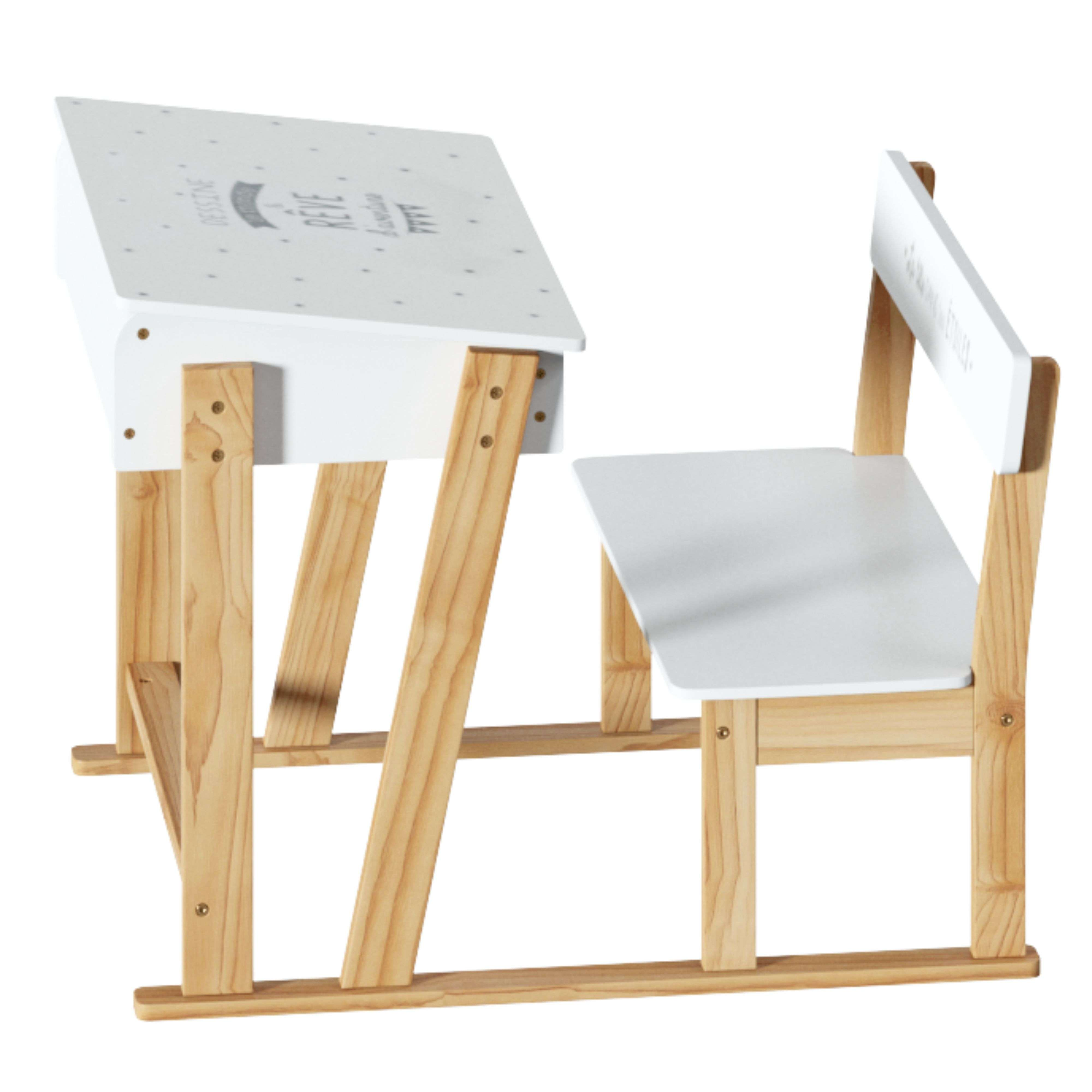 Un escritorio y silla infantil blancos de madera y material blanco, con estampado.