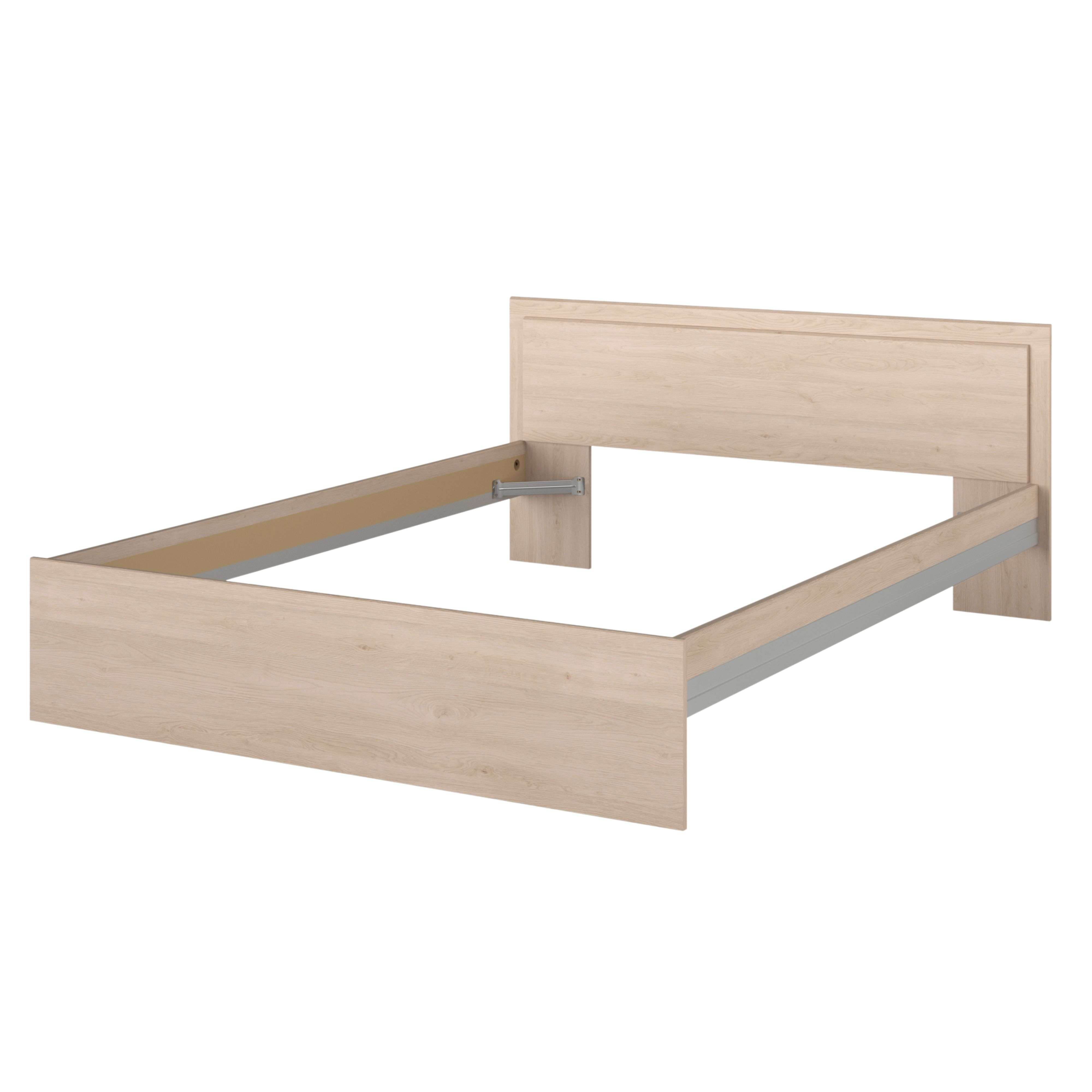Un somier de madera clara con cabecero, sin colchón.