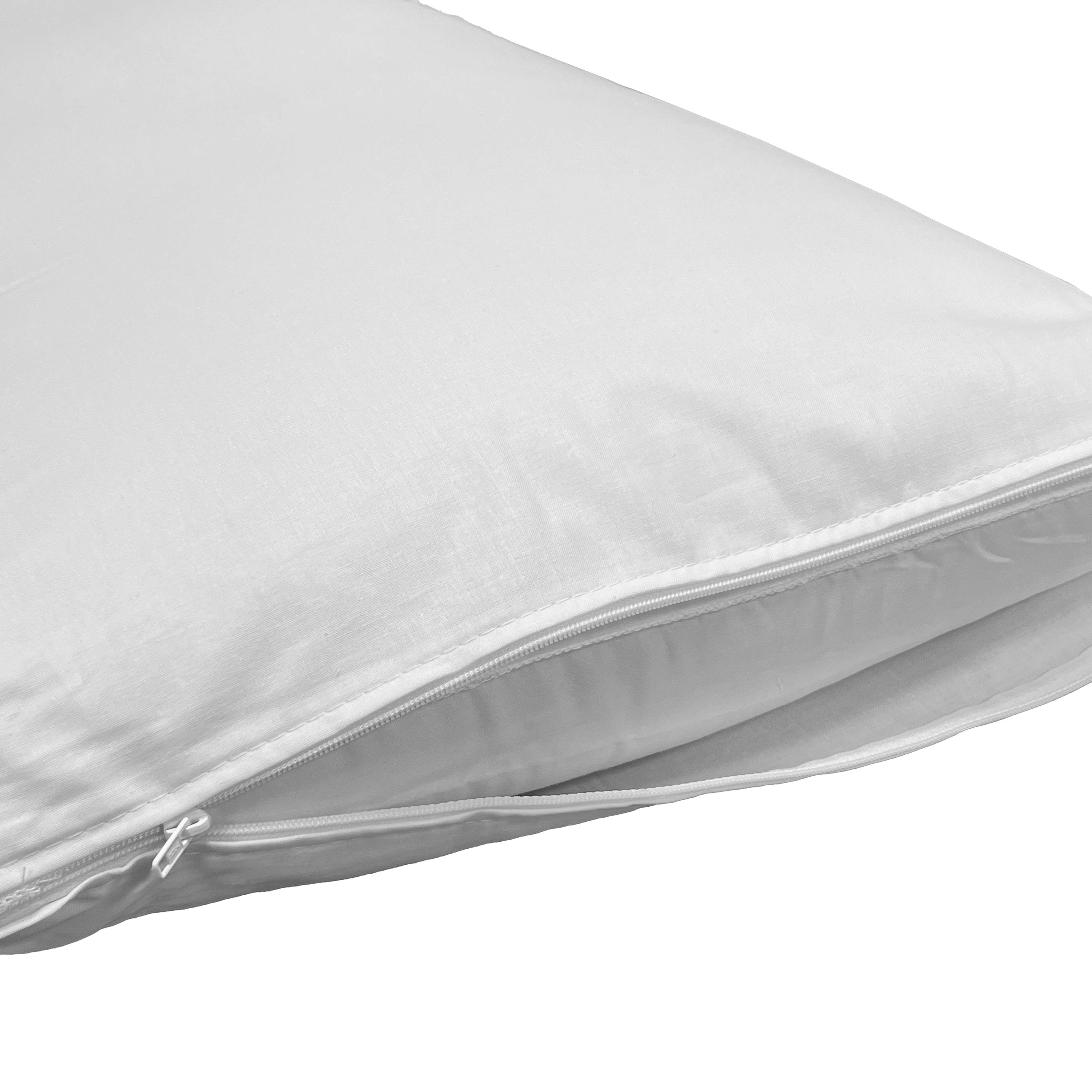 Una almohada blanca con una cremallera abierta que revela un interior gris.